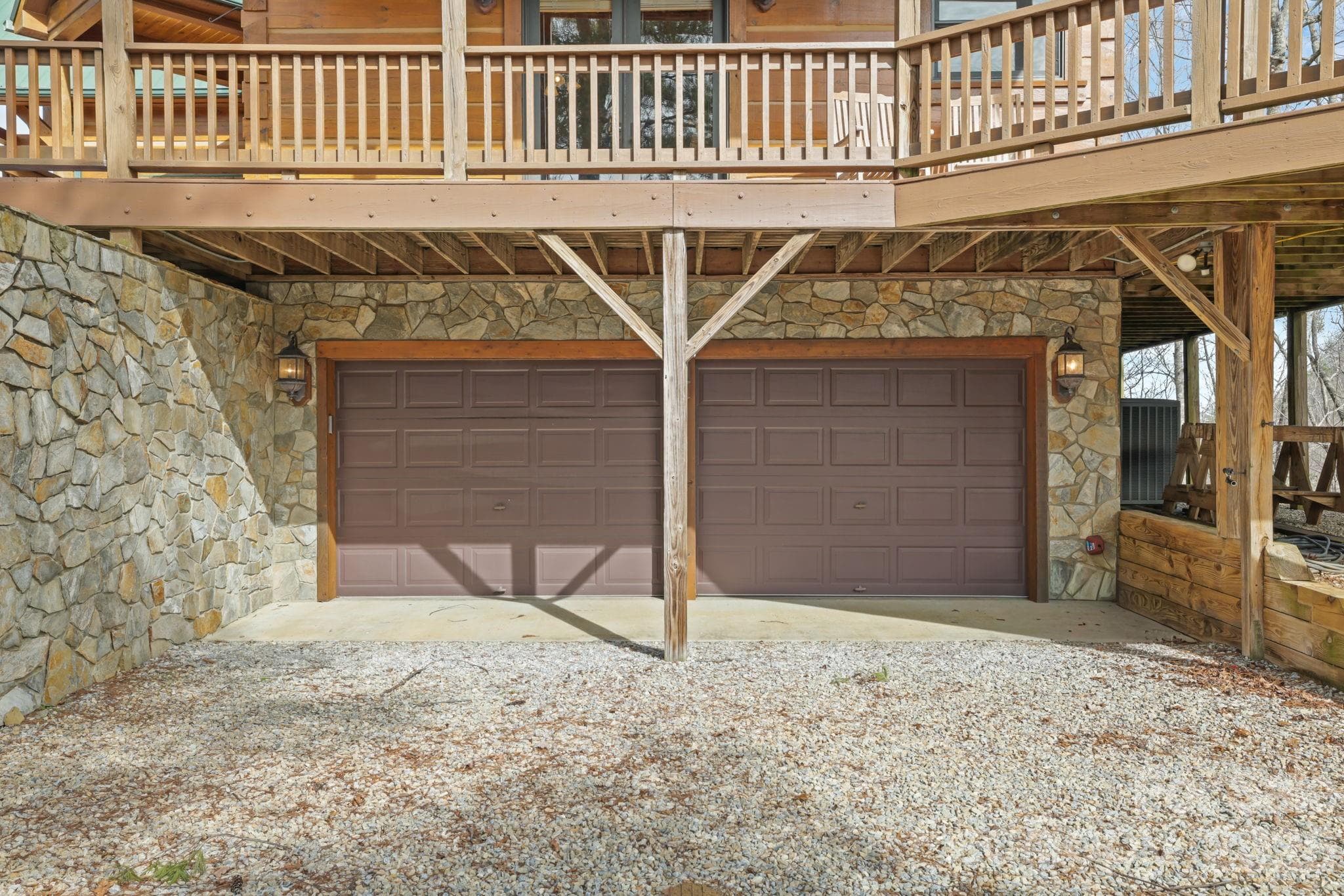 Single Family Residence at 2150 Shellstand Road, Almond, photo 42 of 45