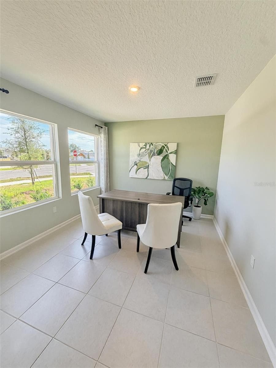 Flex Space - Down - 1363 BLUE ASH LN, DELAND