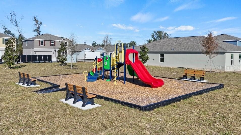 Park - 1363 BLUE ASH LN, DELAND