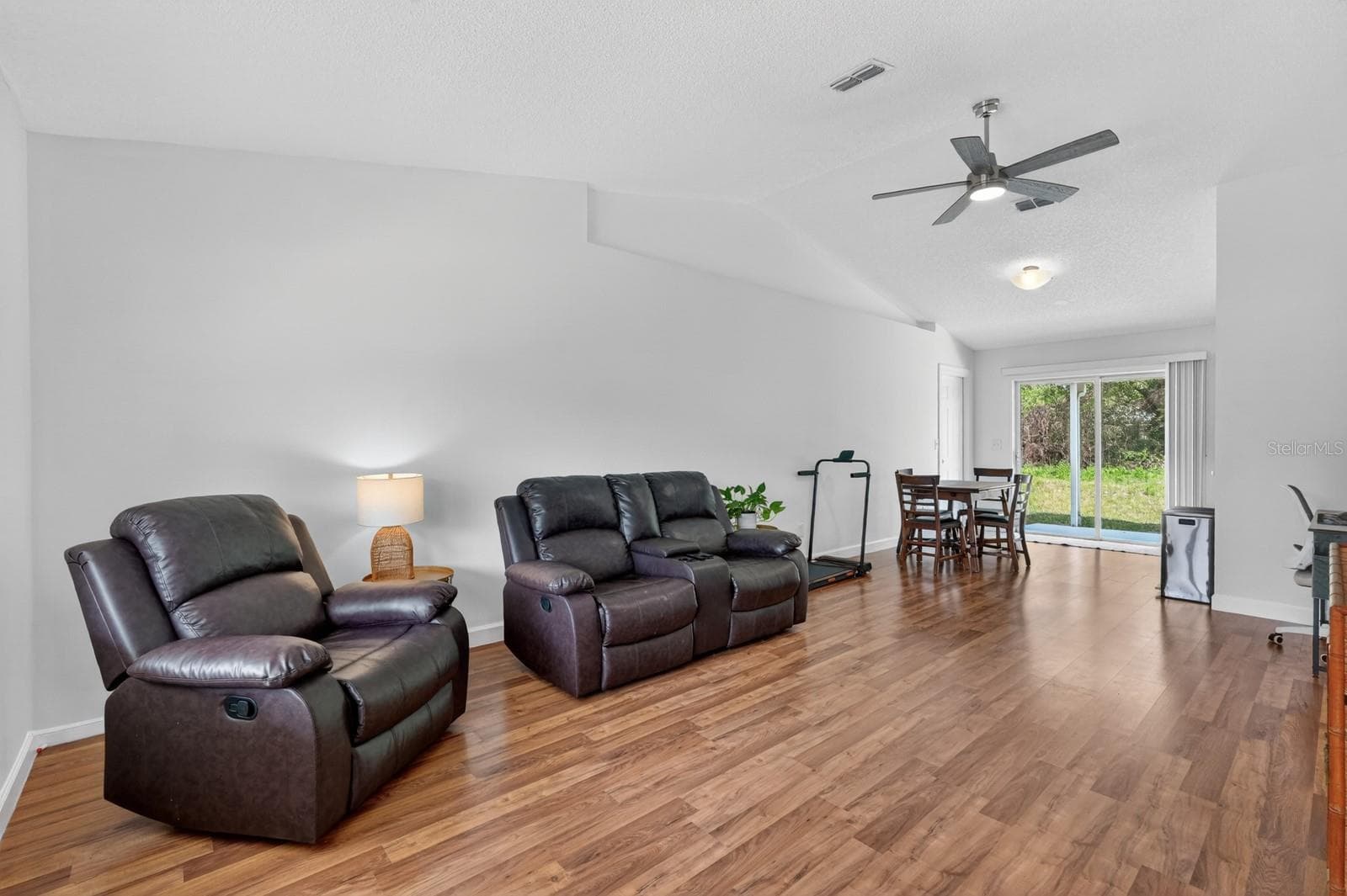Single Family Residence at 228 RIVER ISLAND CIR, ST AUGUSTINE, photo 9 of 53