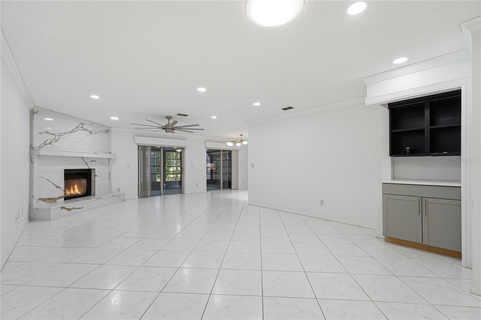 Living Room - 3071 BOLT DR, PALM HARBOR