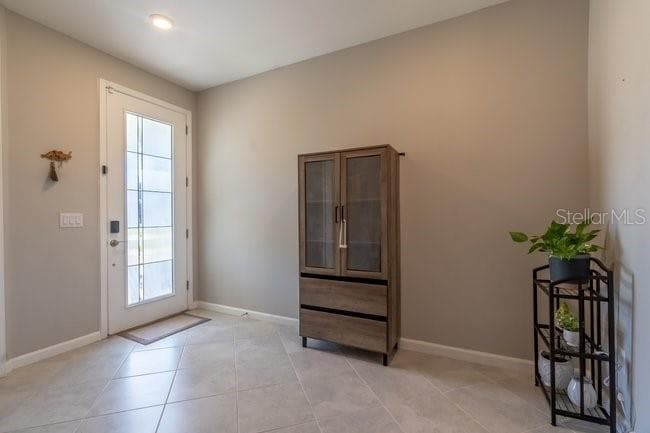 Single Family Residence at 42982 PARKSIDE CT, PUNTA GORDA, photo 5 of 47