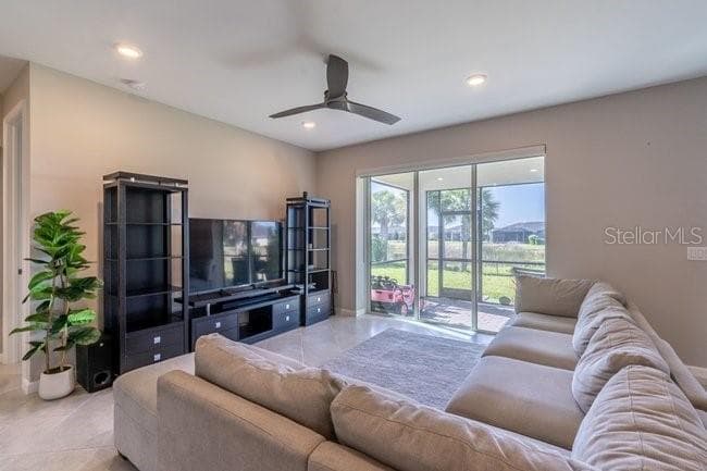Single Family Residence at 42982 PARKSIDE CT, PUNTA GORDA, photo 14 of 47