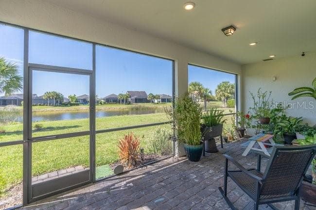 Single Family Residence at 42982 PARKSIDE CT, PUNTA GORDA, photo 3 of 47