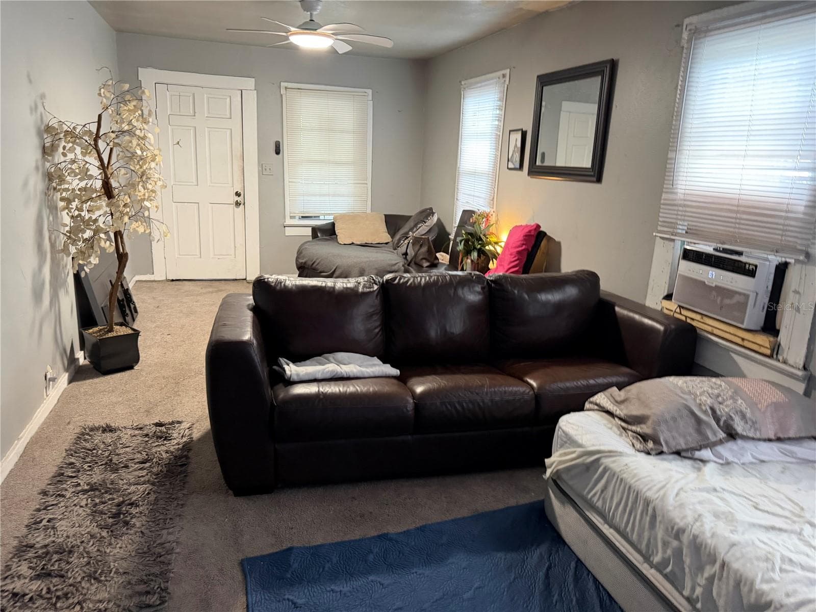 Single Family Residence at ROBSON BROS SUB, TAMPA, photo 2 of 11