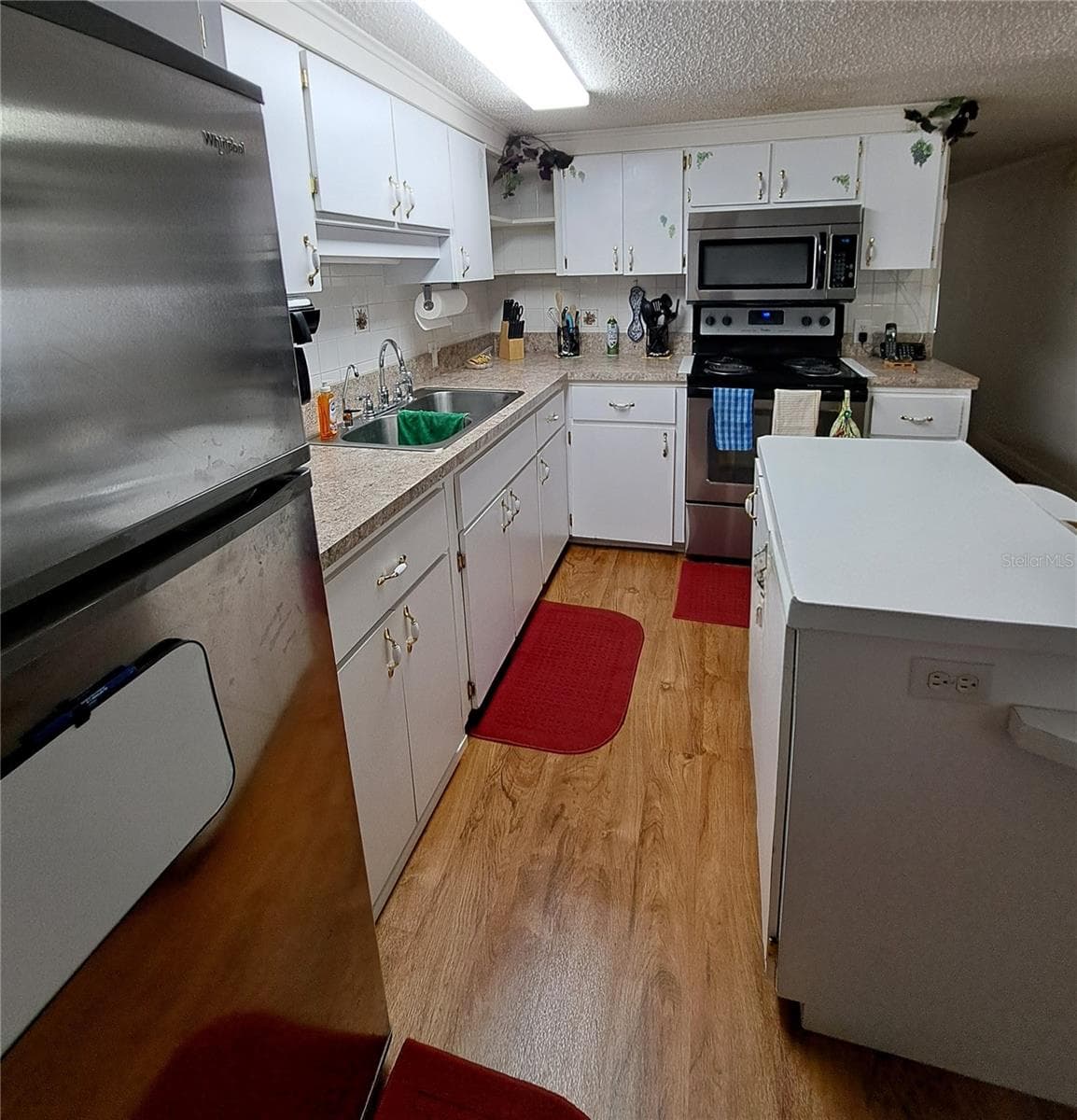 Mobile Home at 119 DAISY AVE, AUBURNDALE, photo 7 of 37