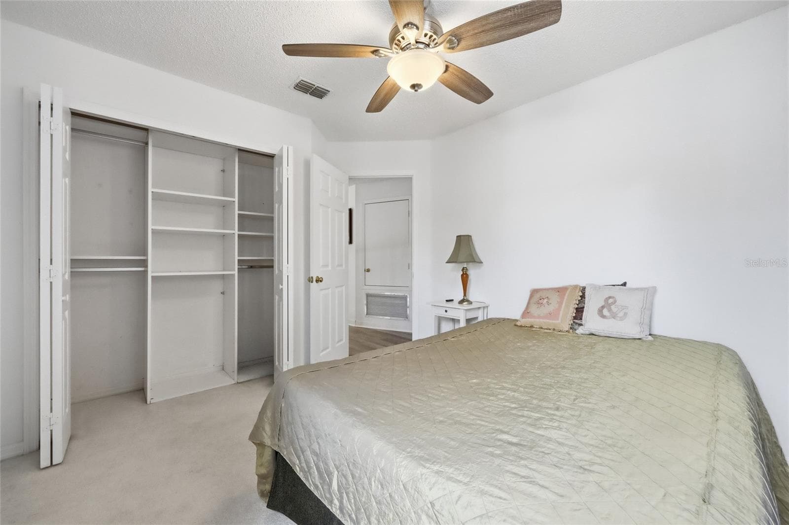 Single Family Residence at 13200 MALLARD COVE BLVD, ORLANDO, photo 11 of 20