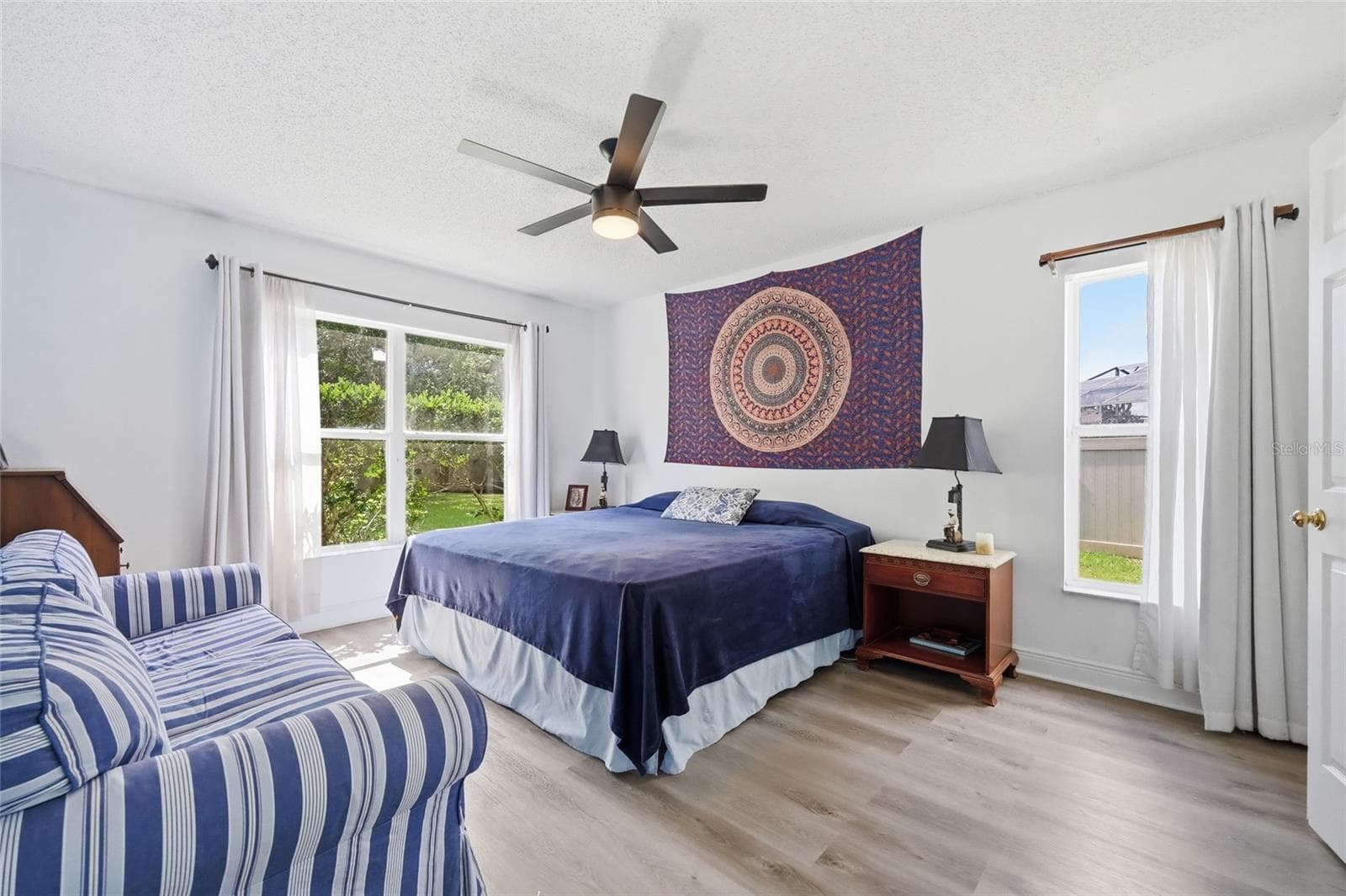 Single Family Residence at 13200 MALLARD COVE BLVD, ORLANDO, photo 8 of 20