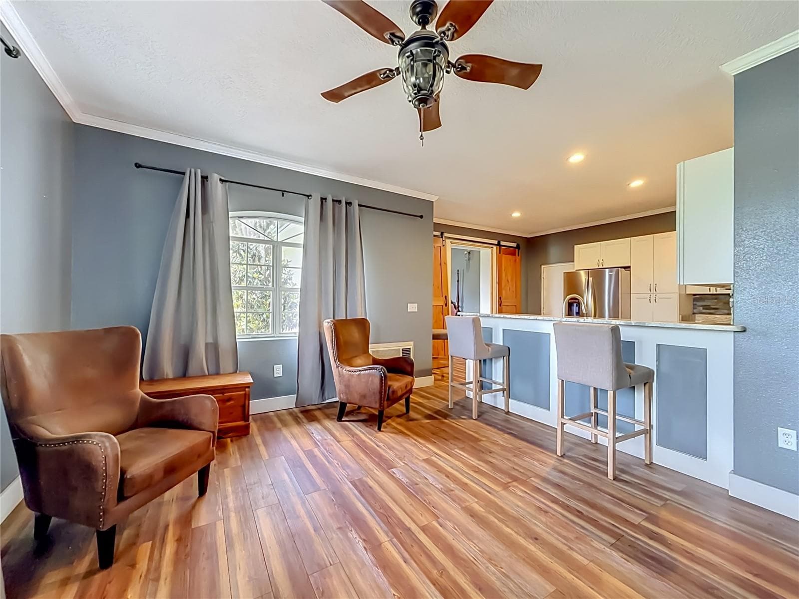 BARN Apartment - 6530 SE 156TH LOOP #3 & 4, SUMMERFIELD