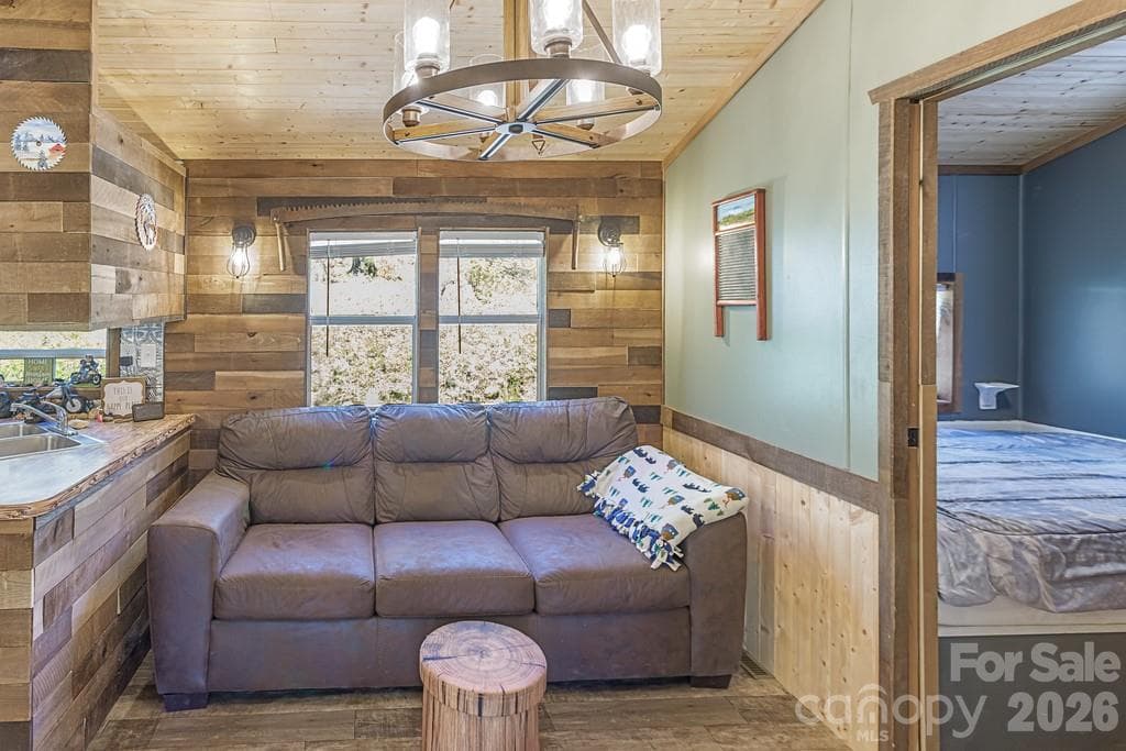 Single Family Residence at Maggie Valley, photo 6 of 20