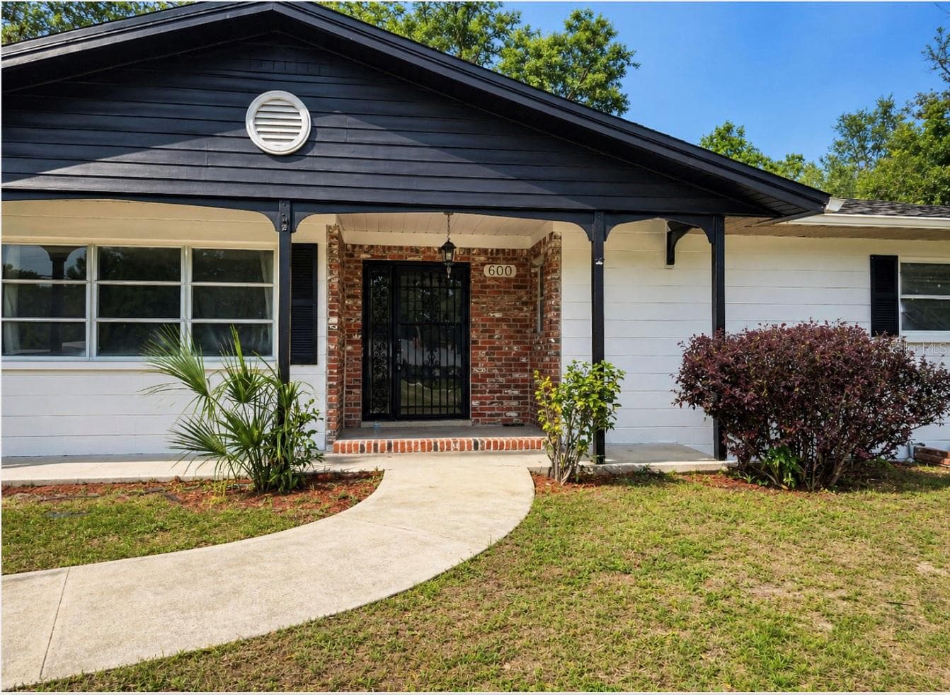 Single Family Residence at 600 NE 53RD CT, OCALA, photo 2 of 13