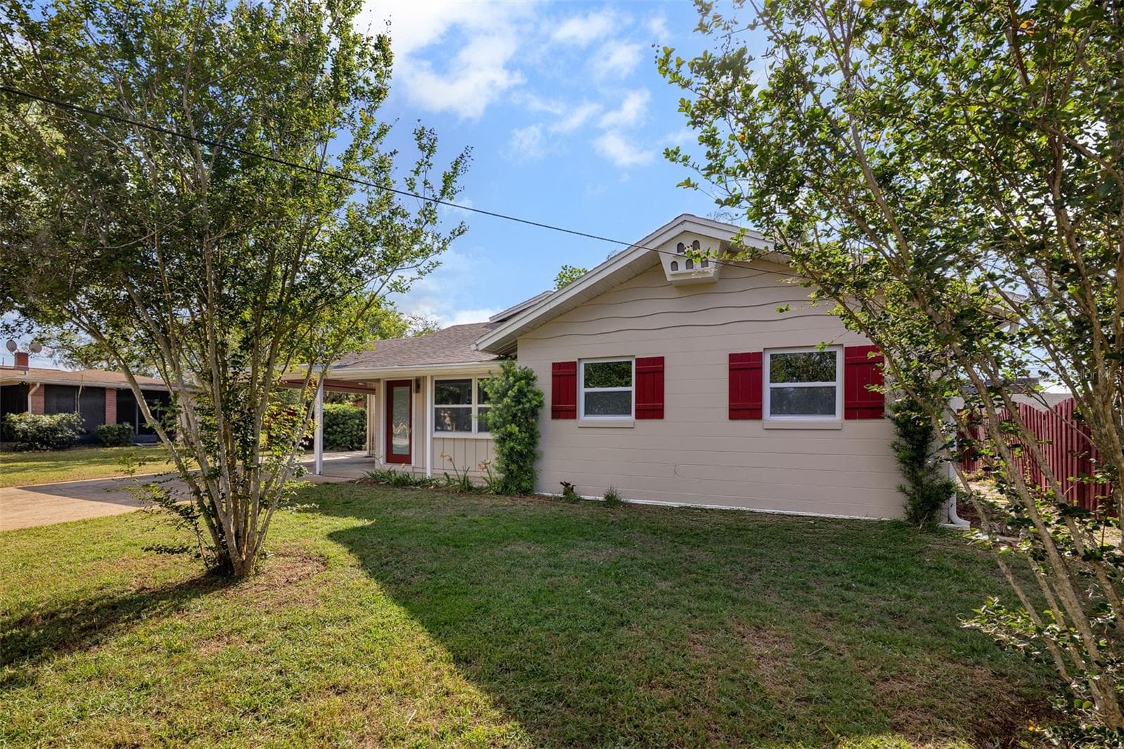 Single Family Residence at 525 OLOLU DR, WINTER PARK, photo 5 of 40