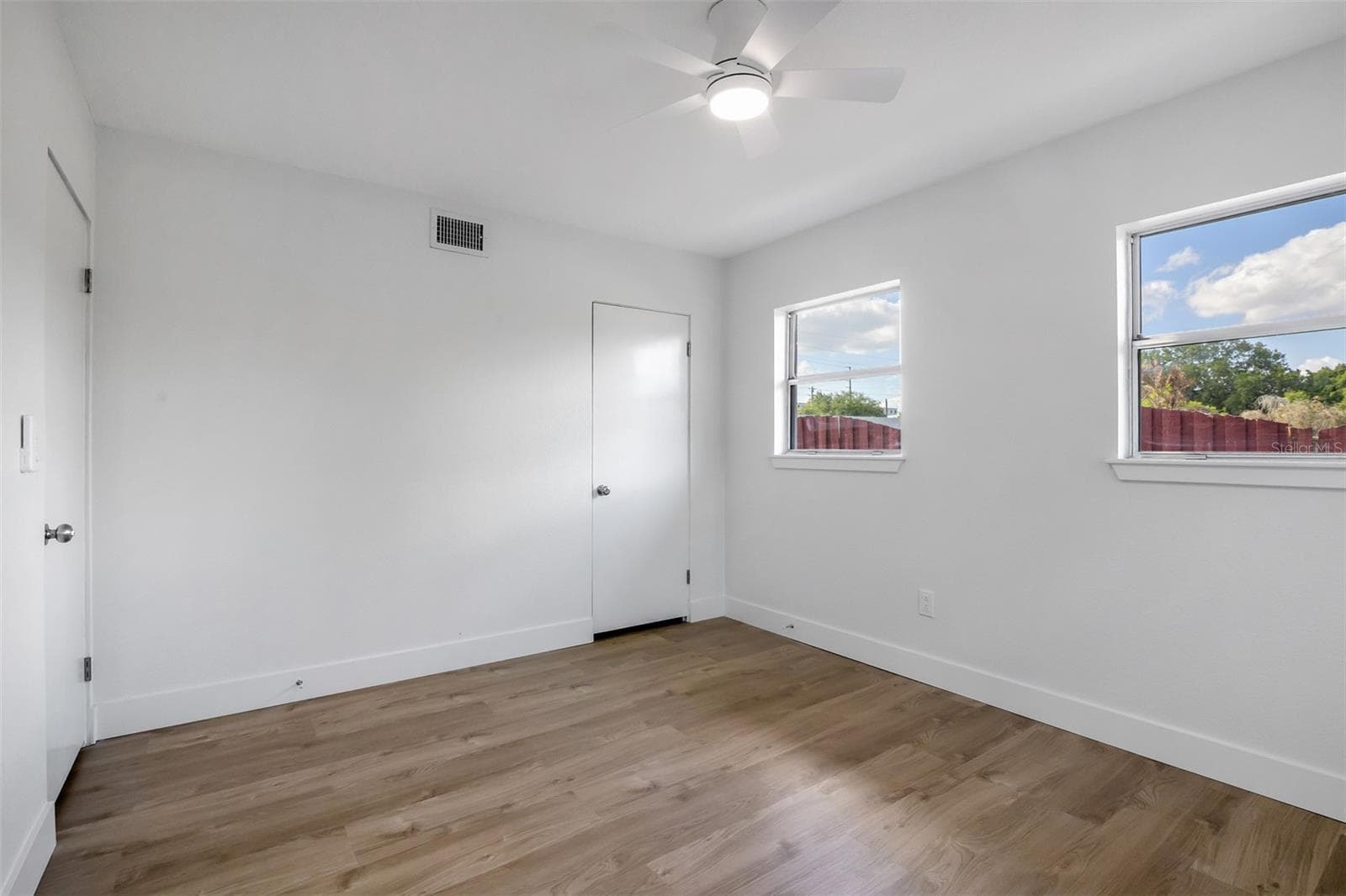 Single Family Residence at 525 OLOLU DR, WINTER PARK, photo 17 of 40