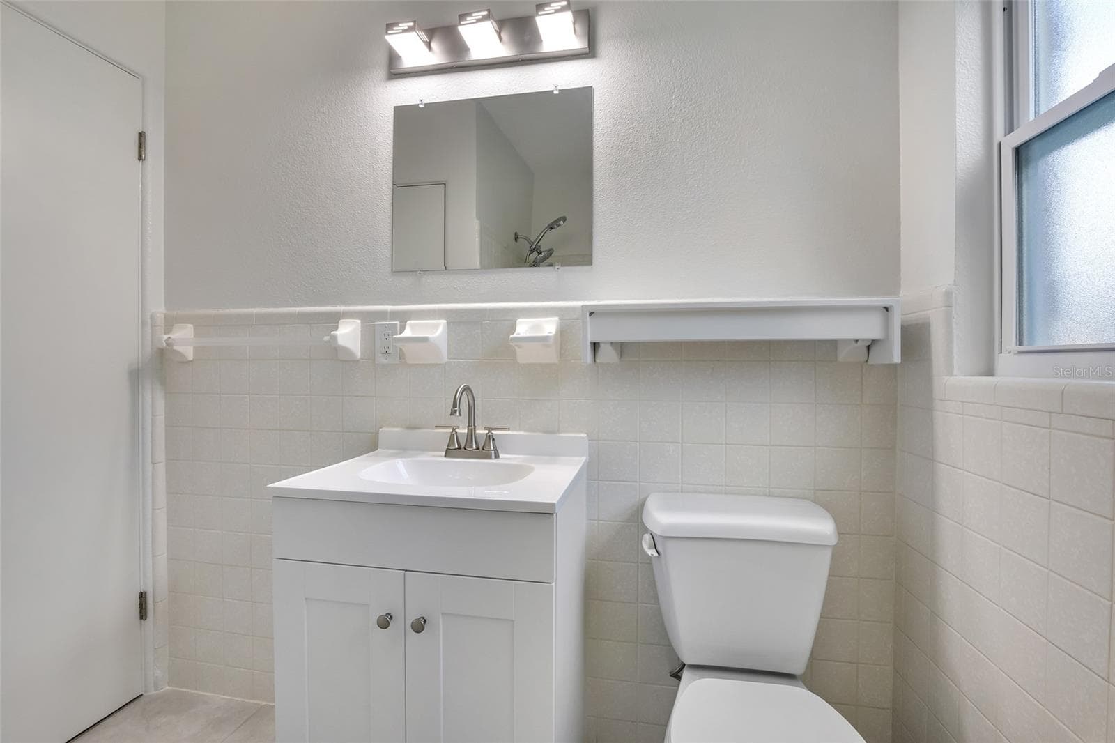 Single Family Residence at 525 OLOLU DR, WINTER PARK, photo 15 of 40