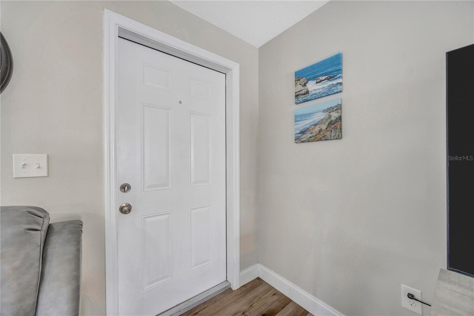 Single Family Residence at 2155 EDYTHE DR, DUNEDIN, photo 2 of 59
