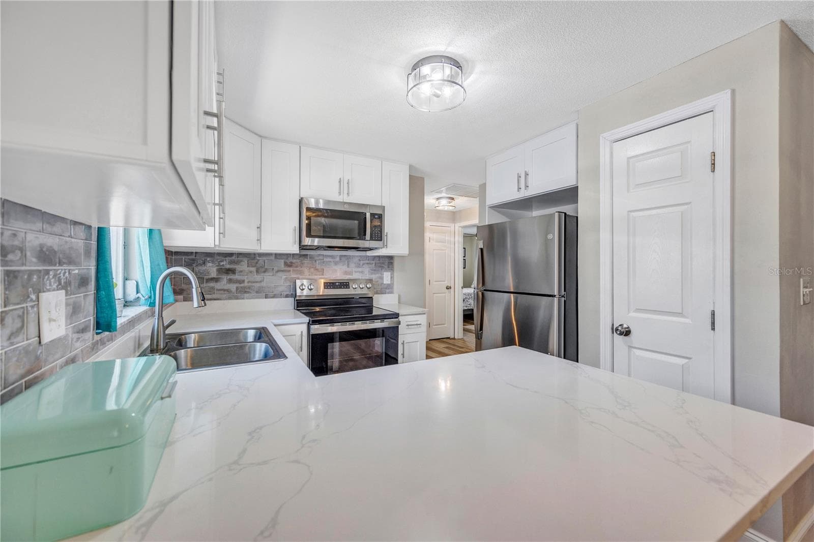Single Family Residence at 2155 EDYTHE DR, DUNEDIN, photo 9 of 59