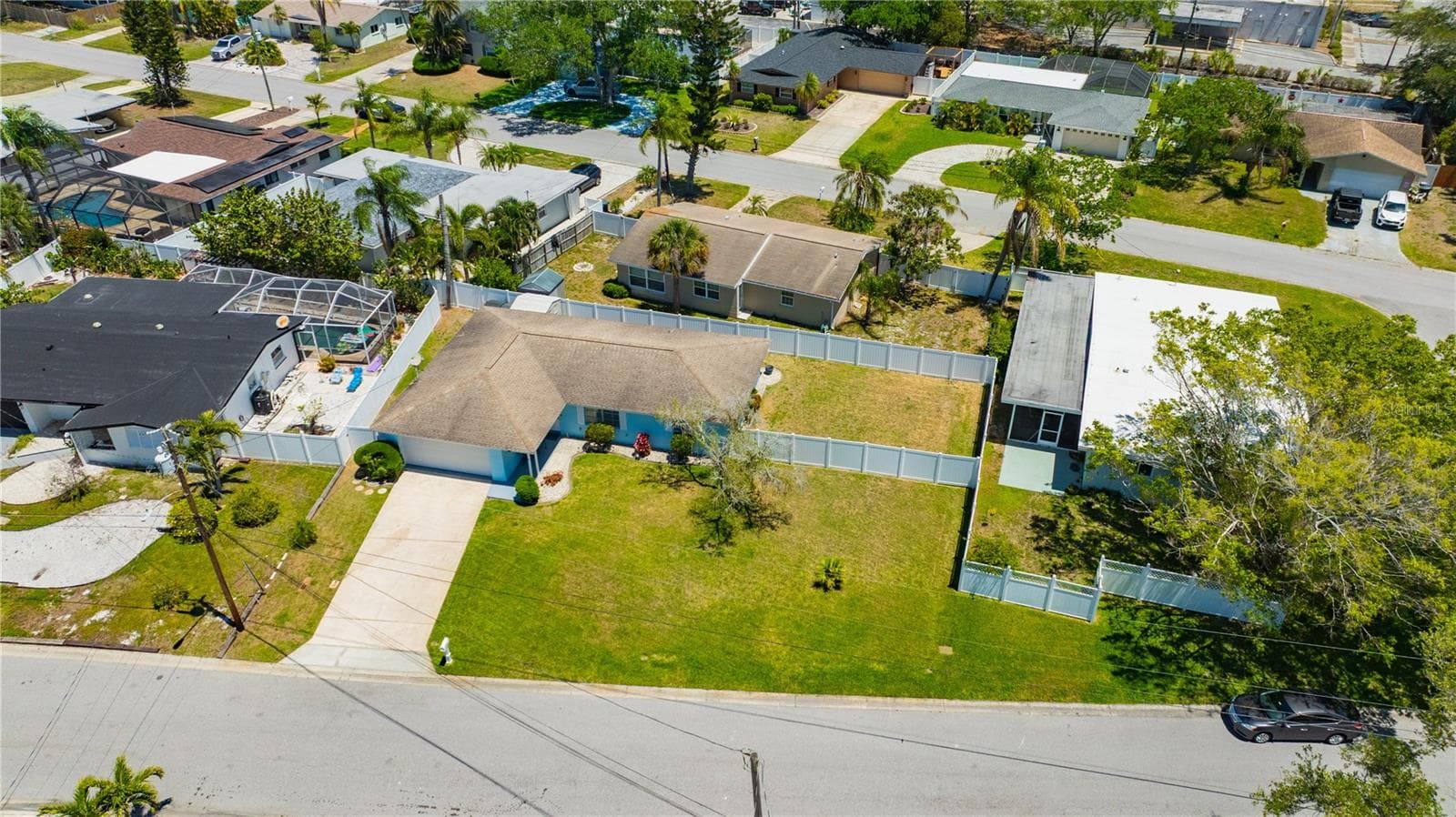 Single Family Residence at 2155 EDYTHE DR, DUNEDIN, photo 51 of 59