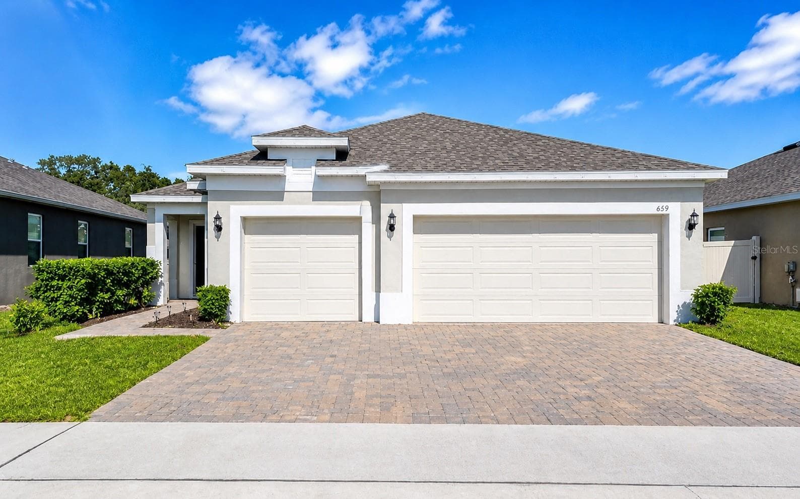 669 JUPITER BEACH RD