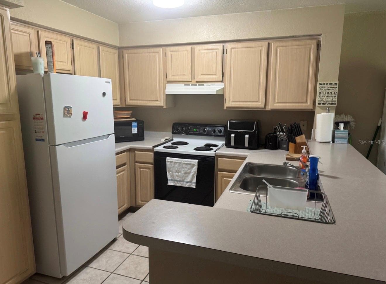 Condominium at 13953 FAIRWAY ISLAND DR #633, ORLANDO, photo 7 of 25