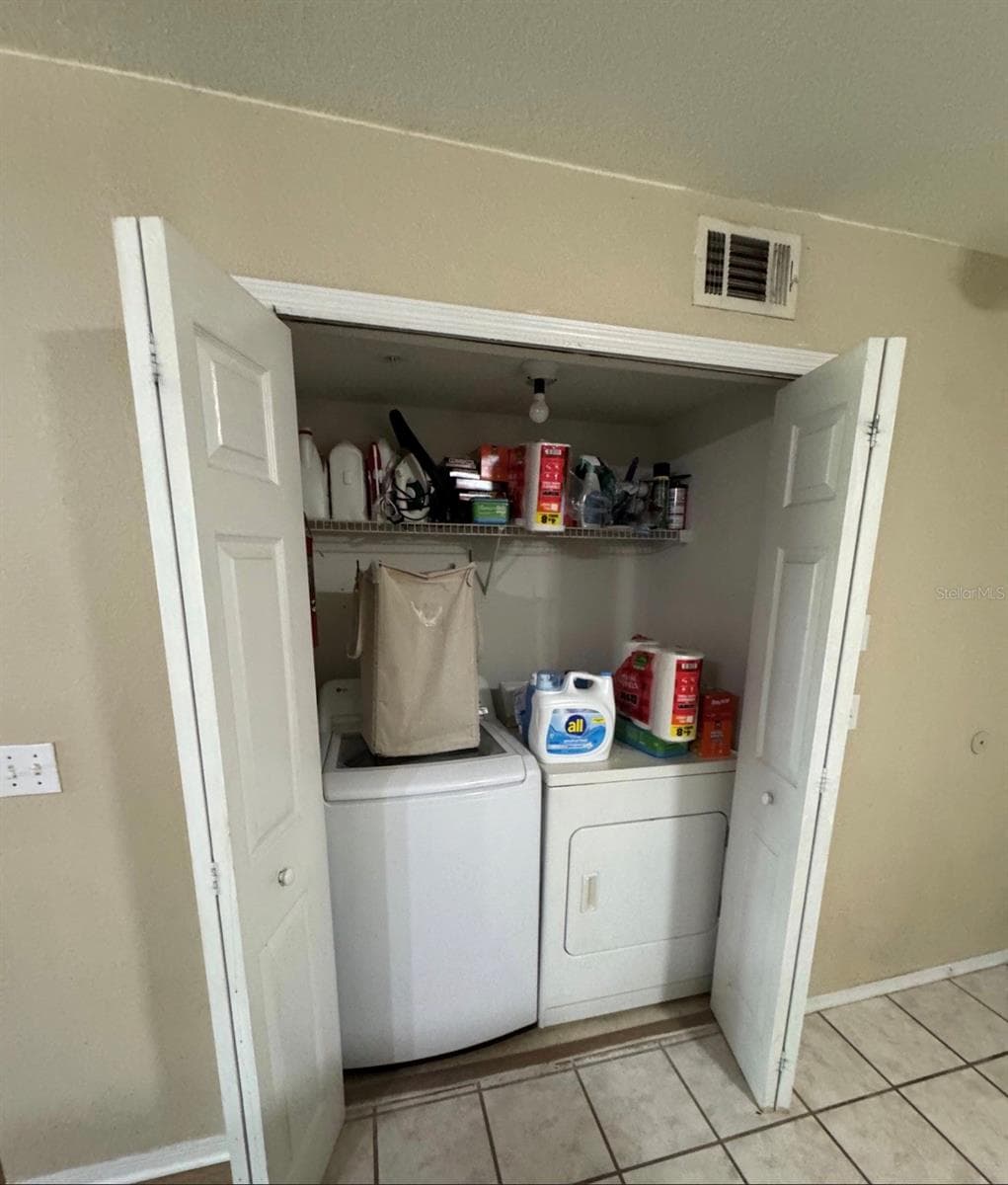 Condominium at 13953 FAIRWAY ISLAND DR #633, ORLANDO, photo 10 of 25