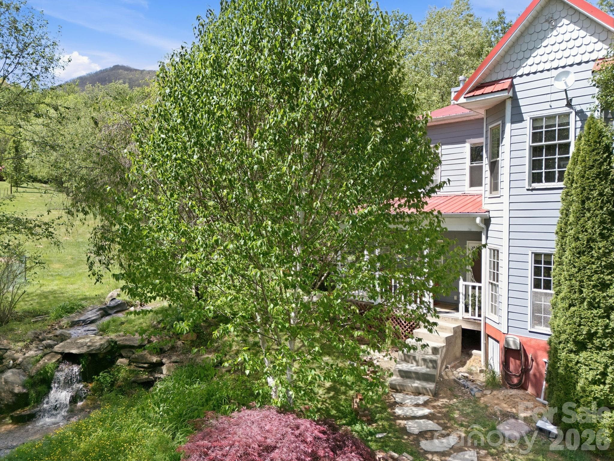 Single Family Residence at Clyde, photo 4 of 37