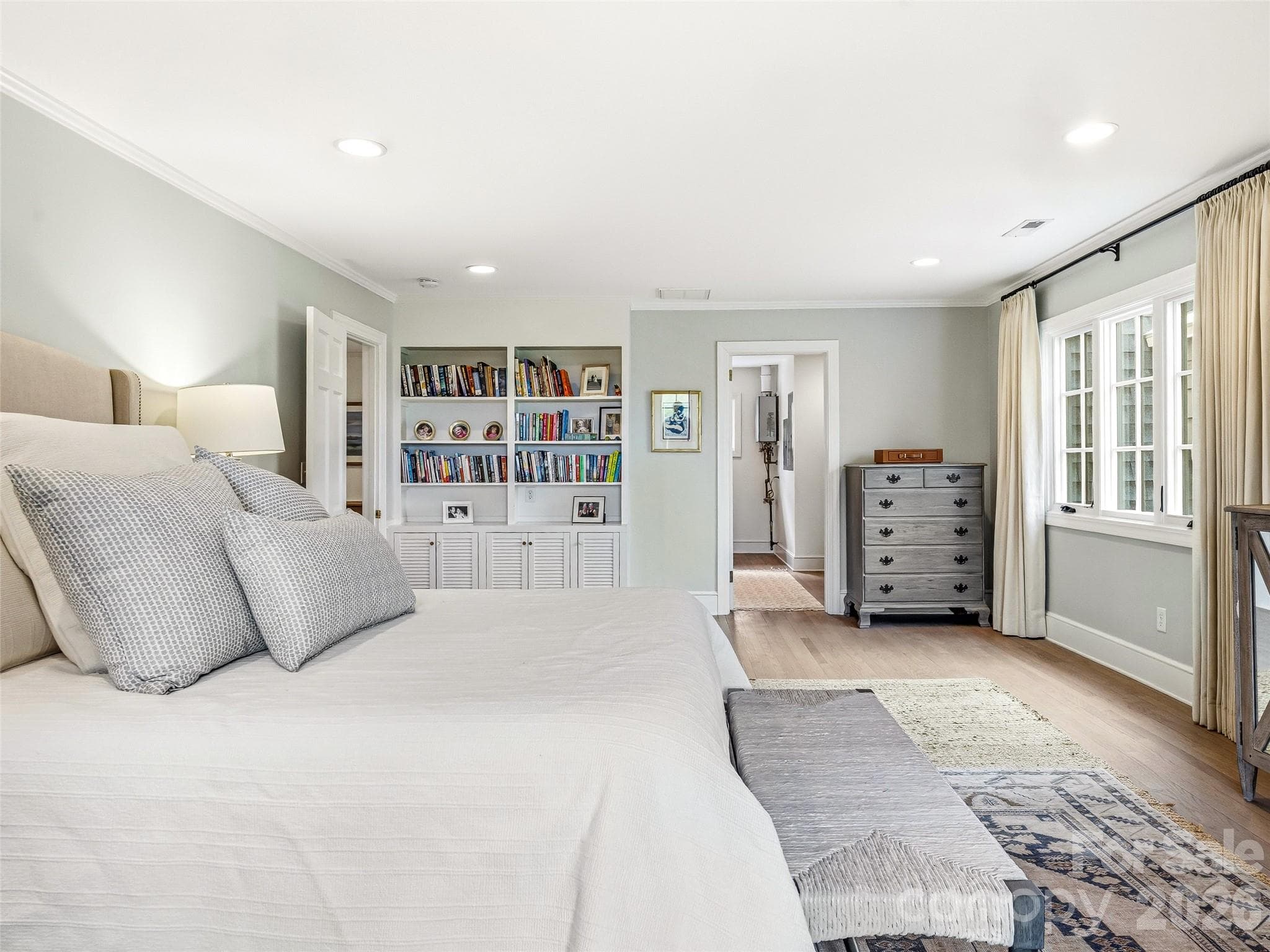 Huge 15'x22' primary bedroom with stunning views and charming built-in's. - 10 Kalimar Heights, Hendersonville