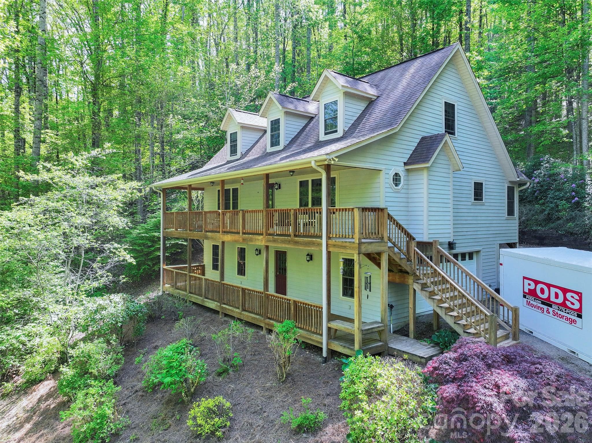 Single Family Residence at Waynesville, photo 2 of 29