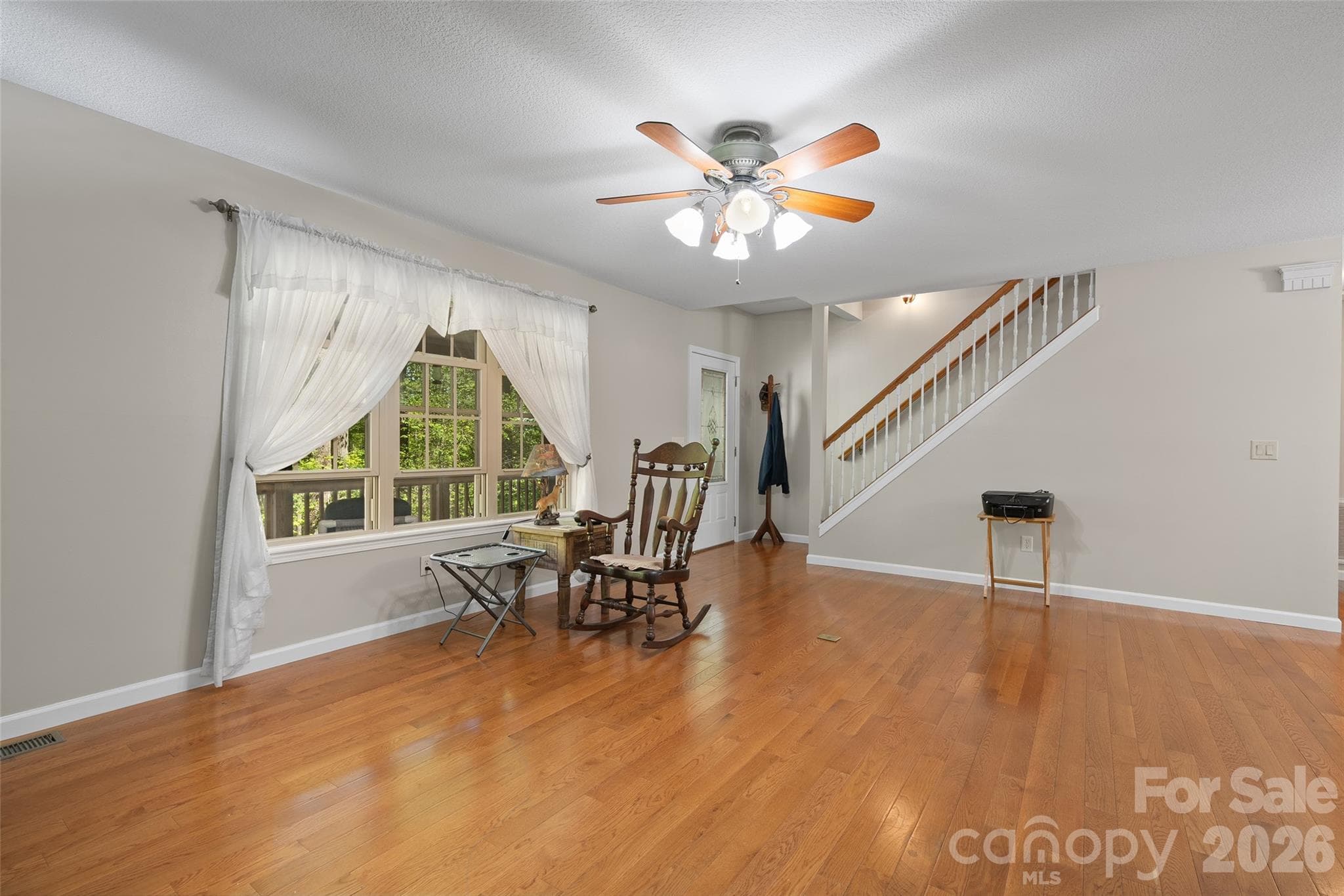 Single Family Residence at Waynesville, photo 6 of 29