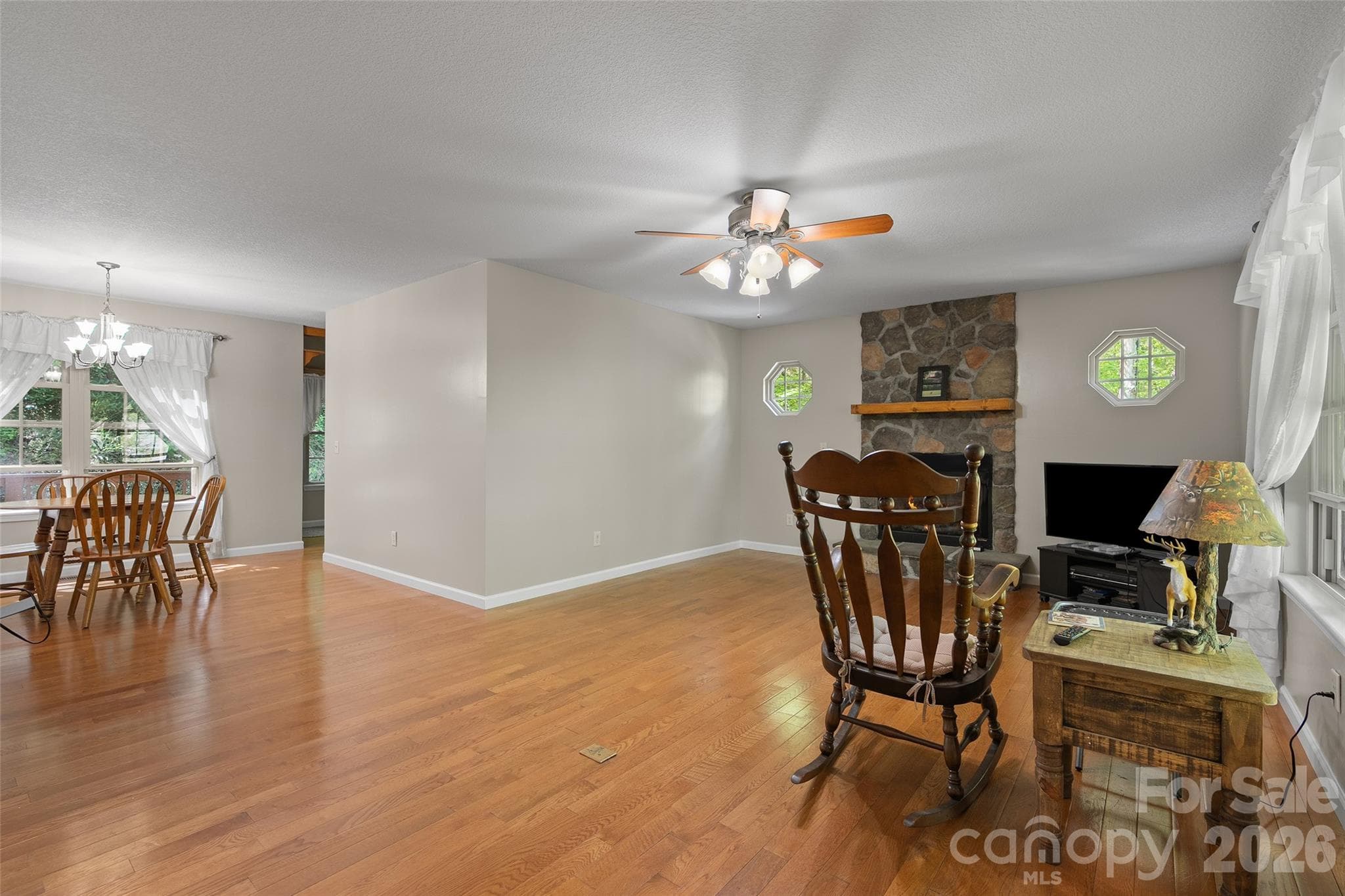 Single Family Residence at Waynesville, photo 8 of 29
