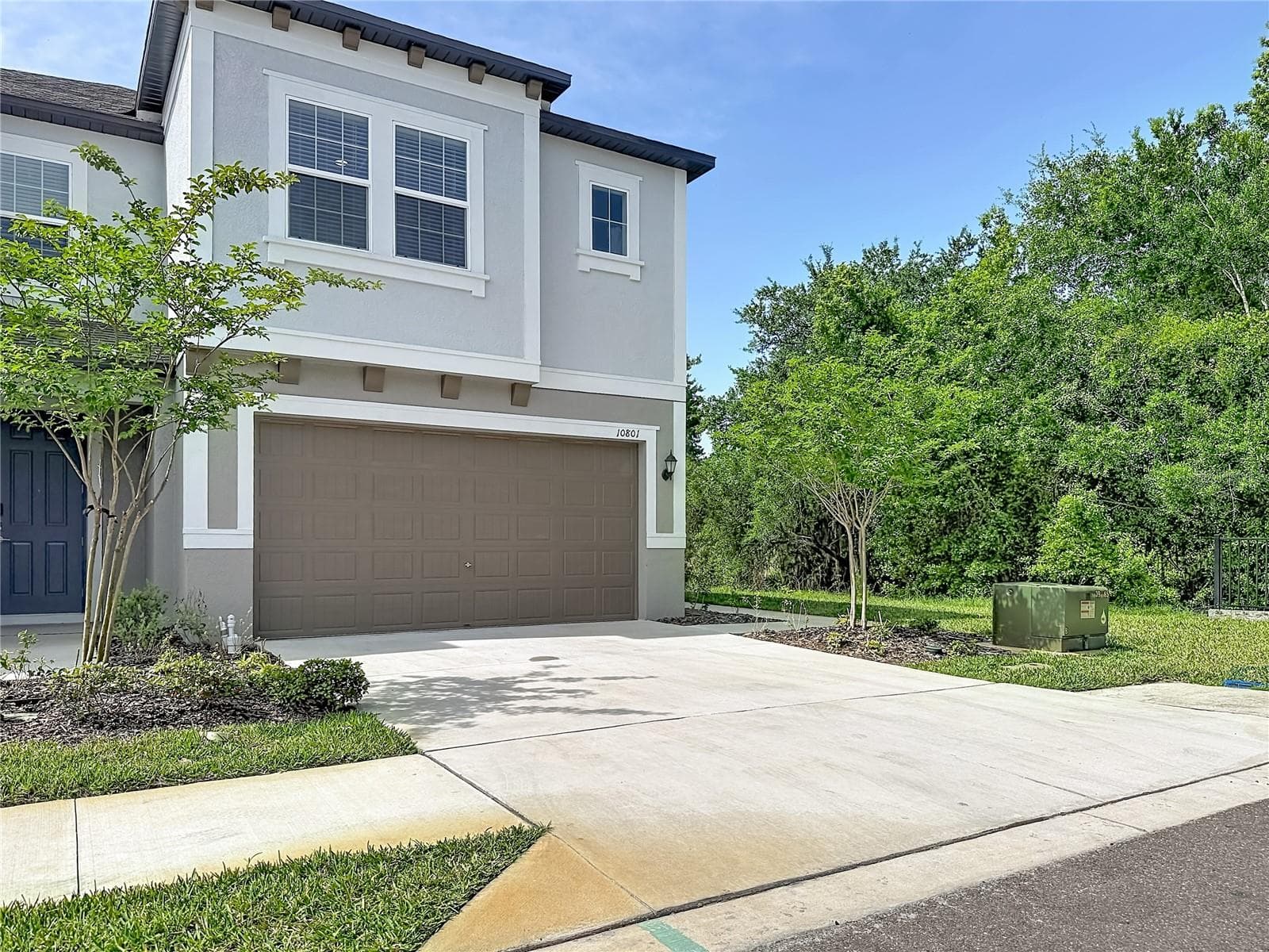 Townhouse at 10801 FORT WHITE CT, TAMPA, photo 2 of 85