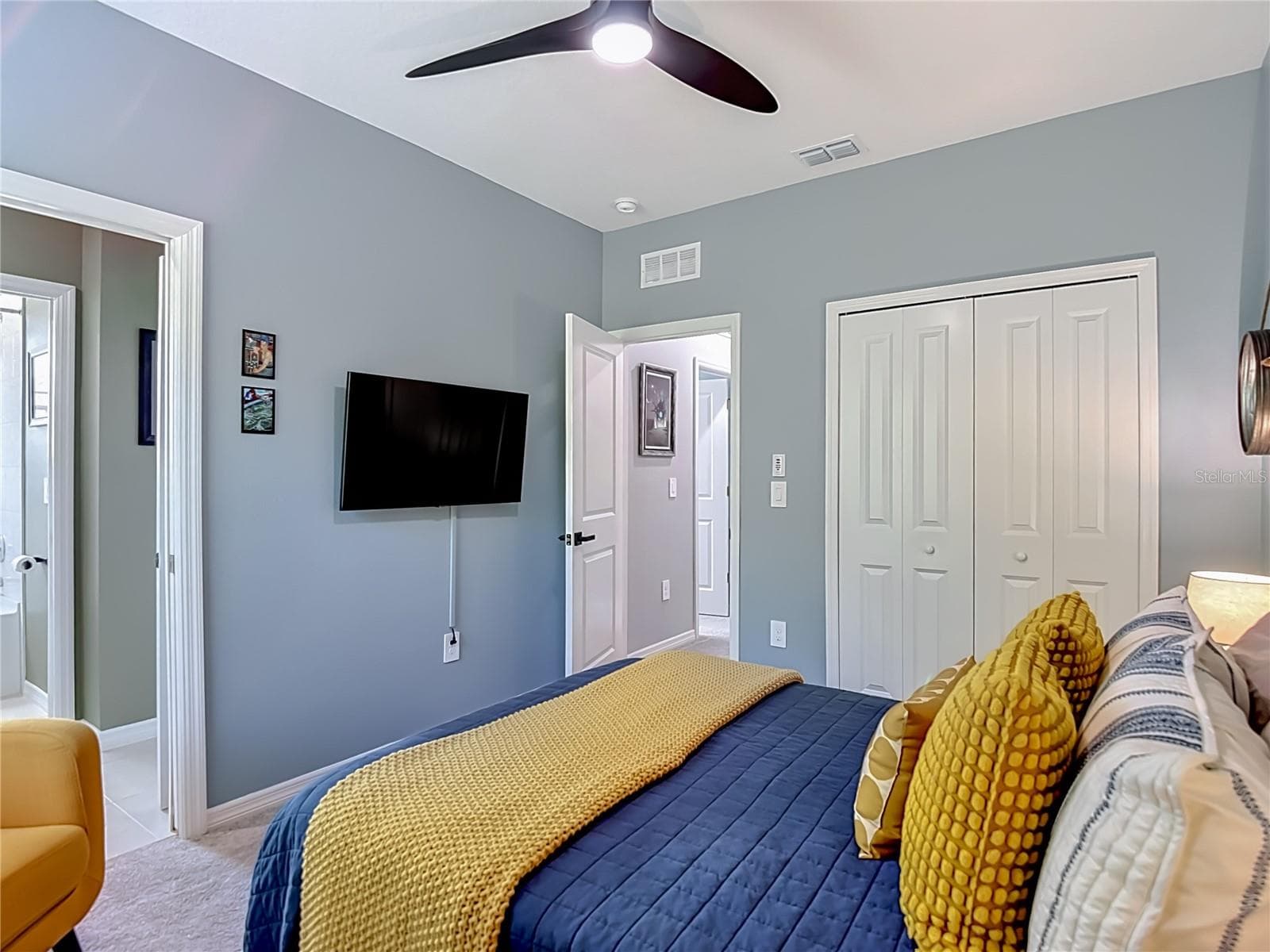 Townhouse at 10801 FORT WHITE CT, TAMPA, photo 49 of 85
