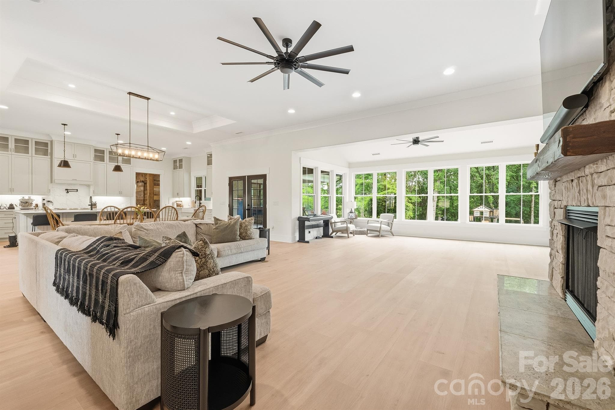 Open Floor Plan - 2855 Long Run Farm Road, Mount Pleasant