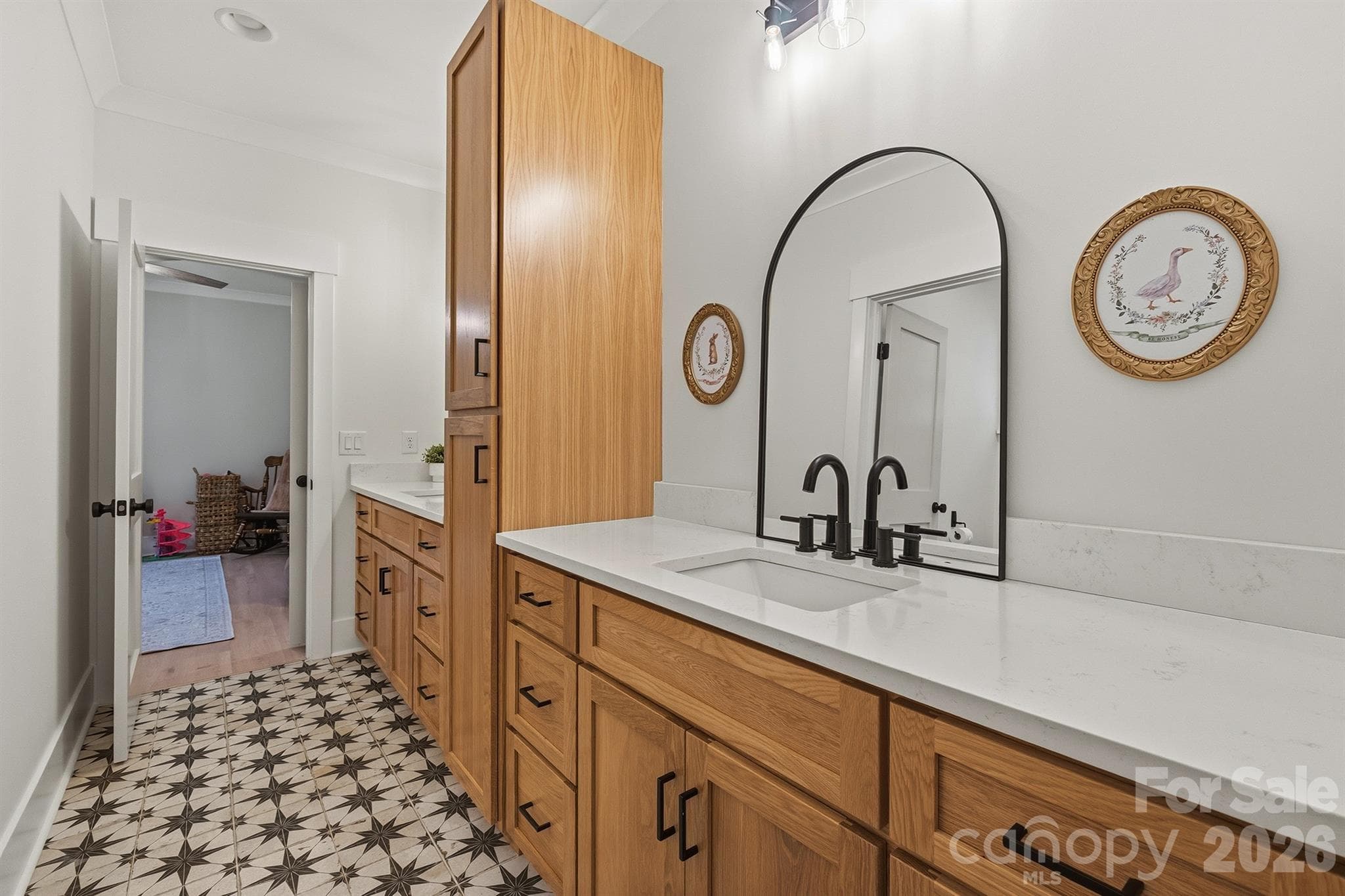 Jack and Jill Bathroom - 2855 Long Run Farm Road, Mount Pleasant