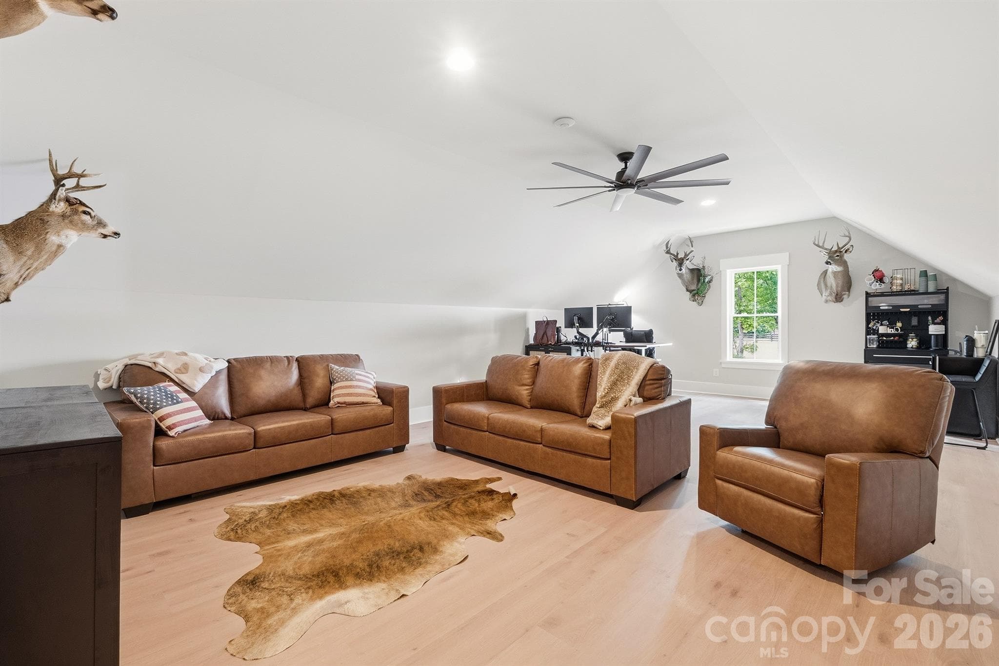 Upstairs Bonus Room - 2855 Long Run Farm Road, Mount Pleasant