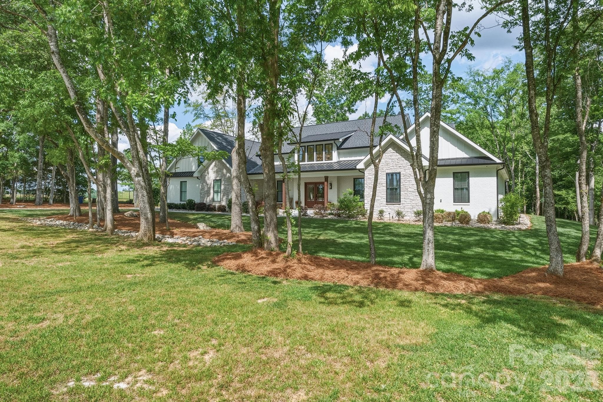 Matured Landscaping in Front and Backyards - 2855 Long Run Farm Road, Mount Pleasant