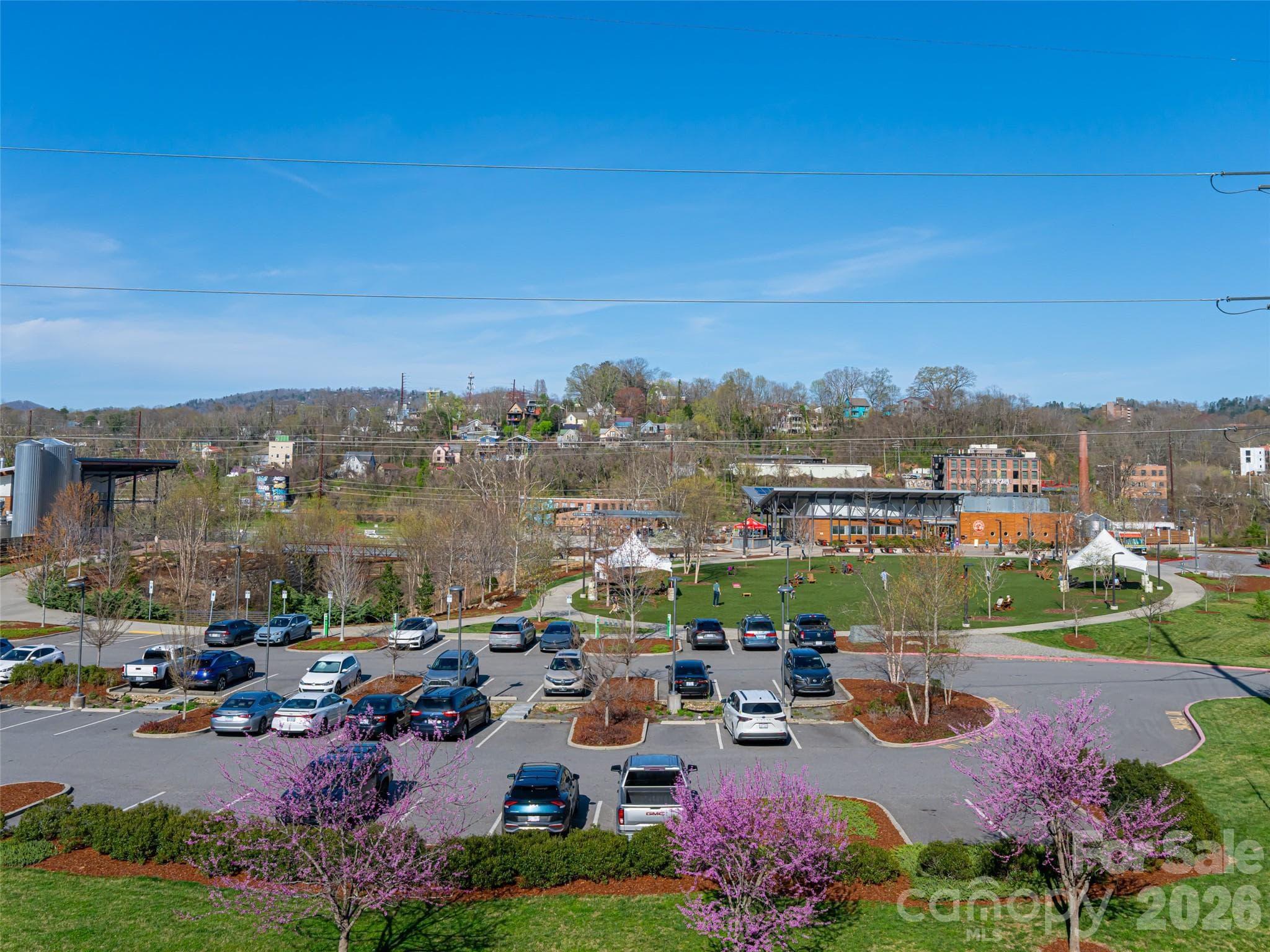Condominium at 68 Craven Street, Asheville, photo 24 of 38