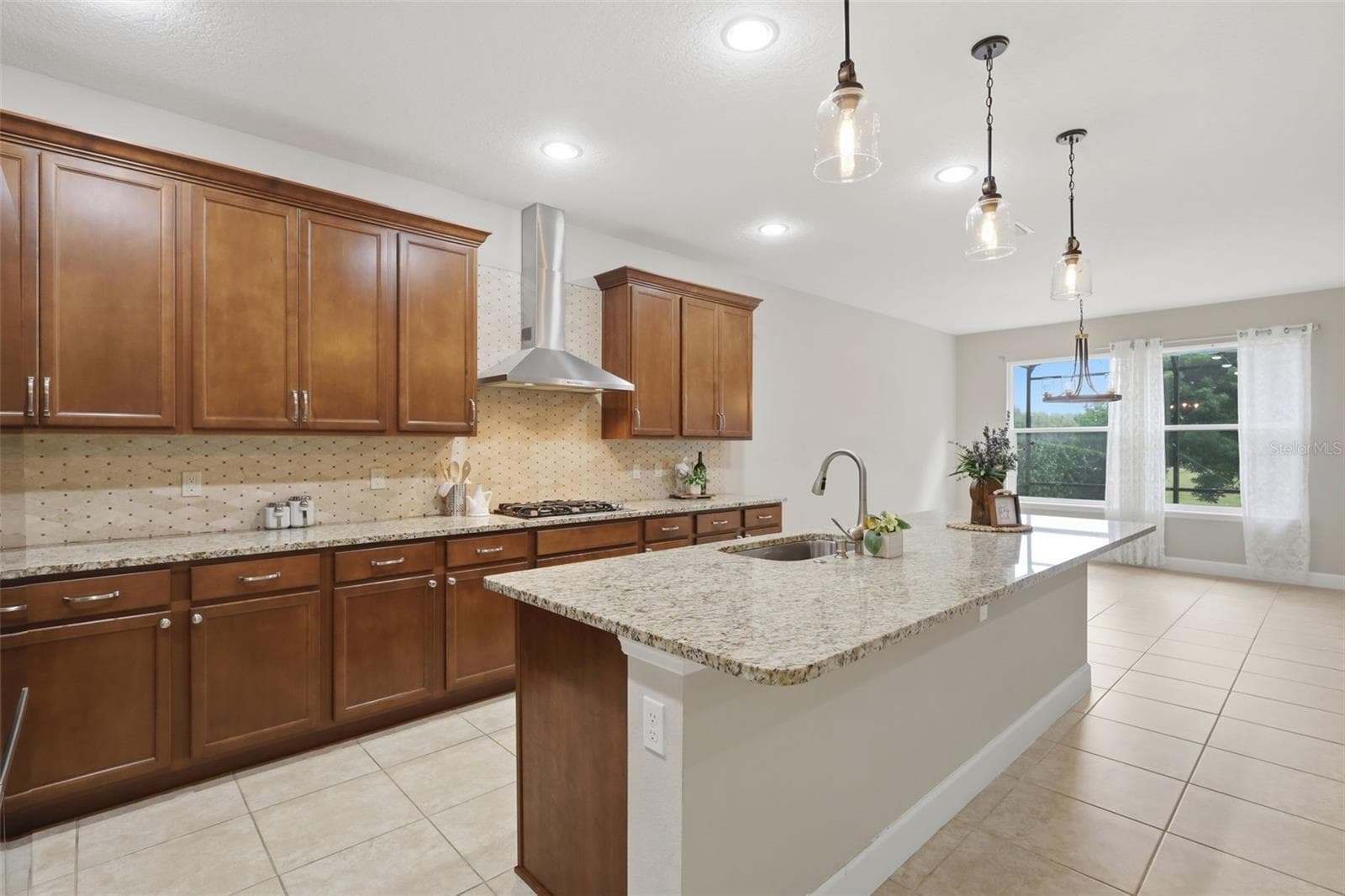 KITCHEN - 1022 VICTORIA HILLS DR S, DELAND
