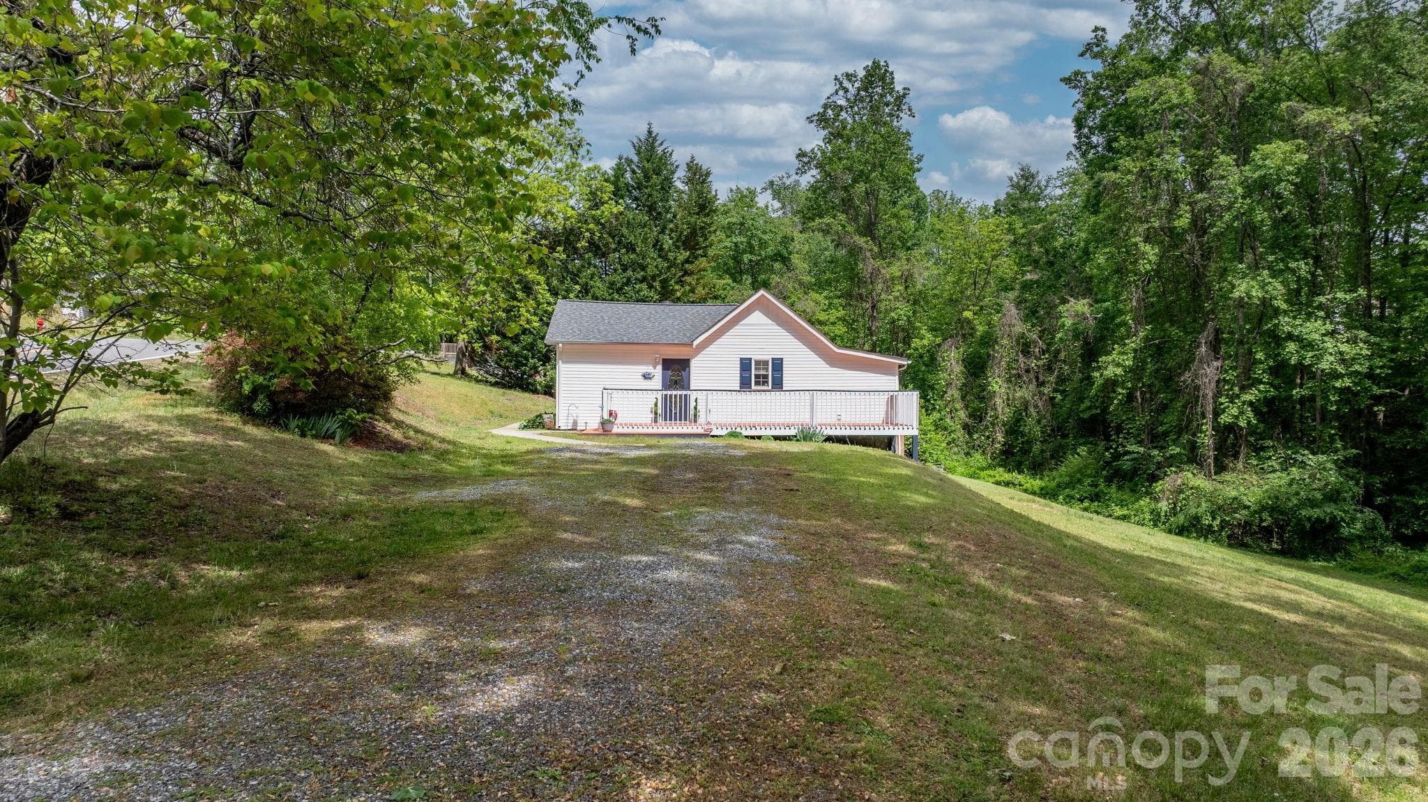 Single Family Residence at 625 Milton Avenue SW, Valdese, photo 18 of 25