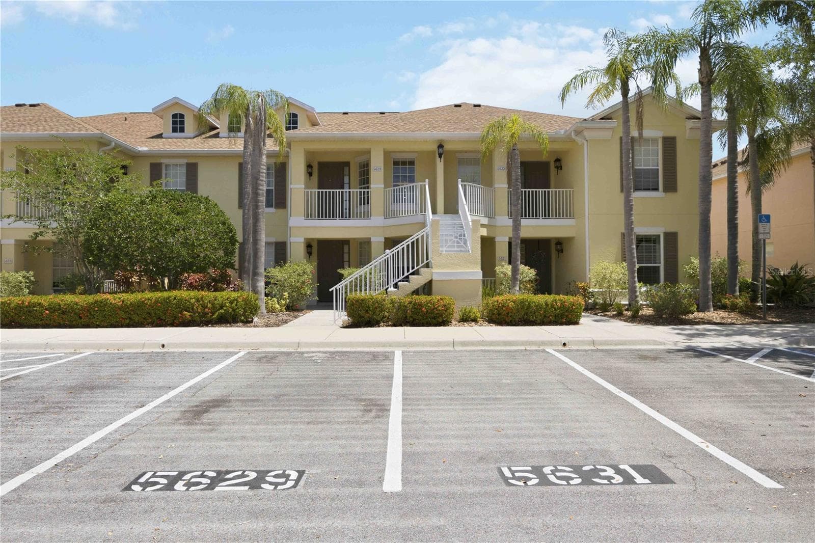 Gated Community - 5629 KEY LARGO CT #B06, BRADENTON