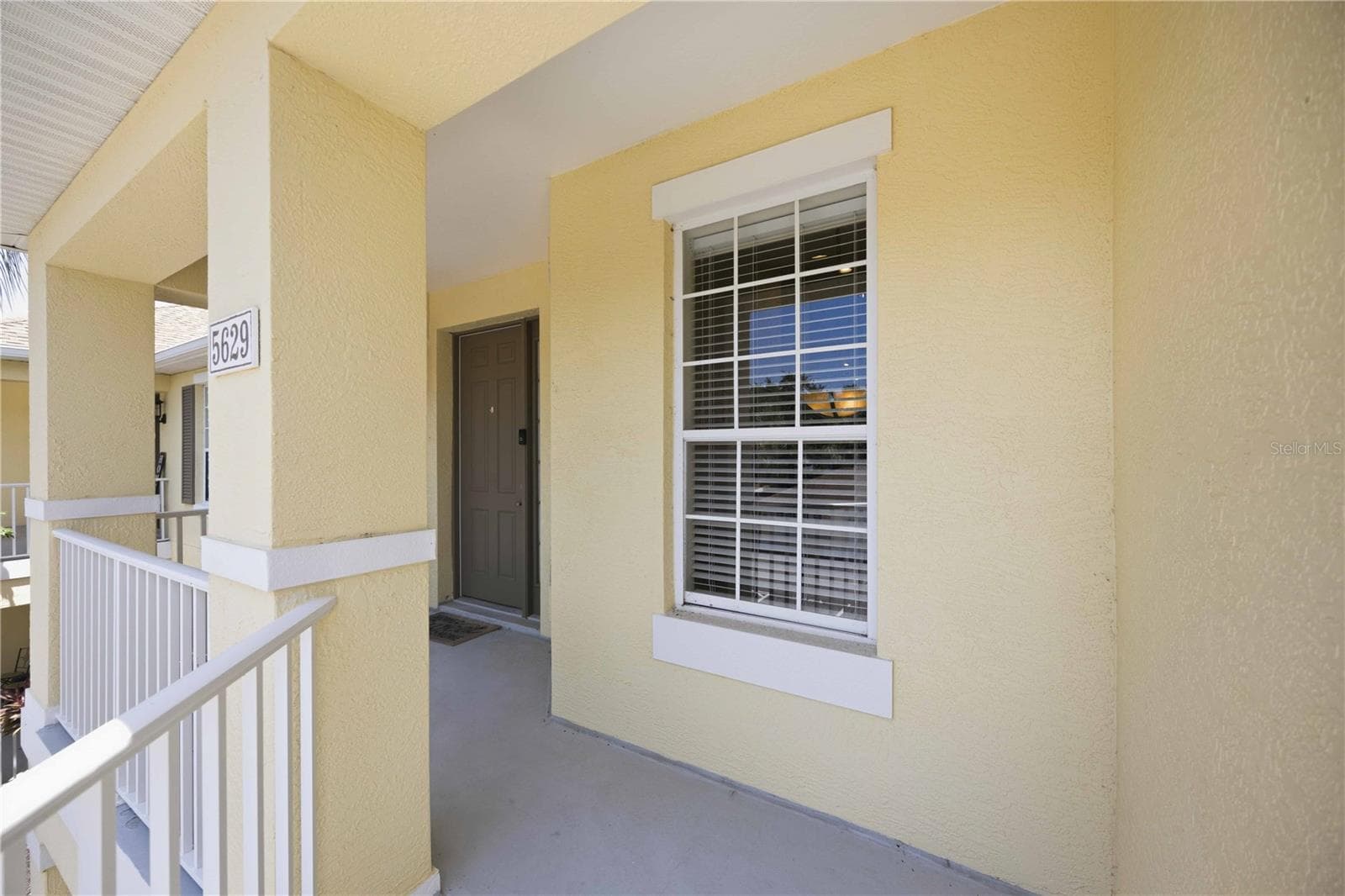 Covered Front Entry - 5629 KEY LARGO CT #B06, BRADENTON