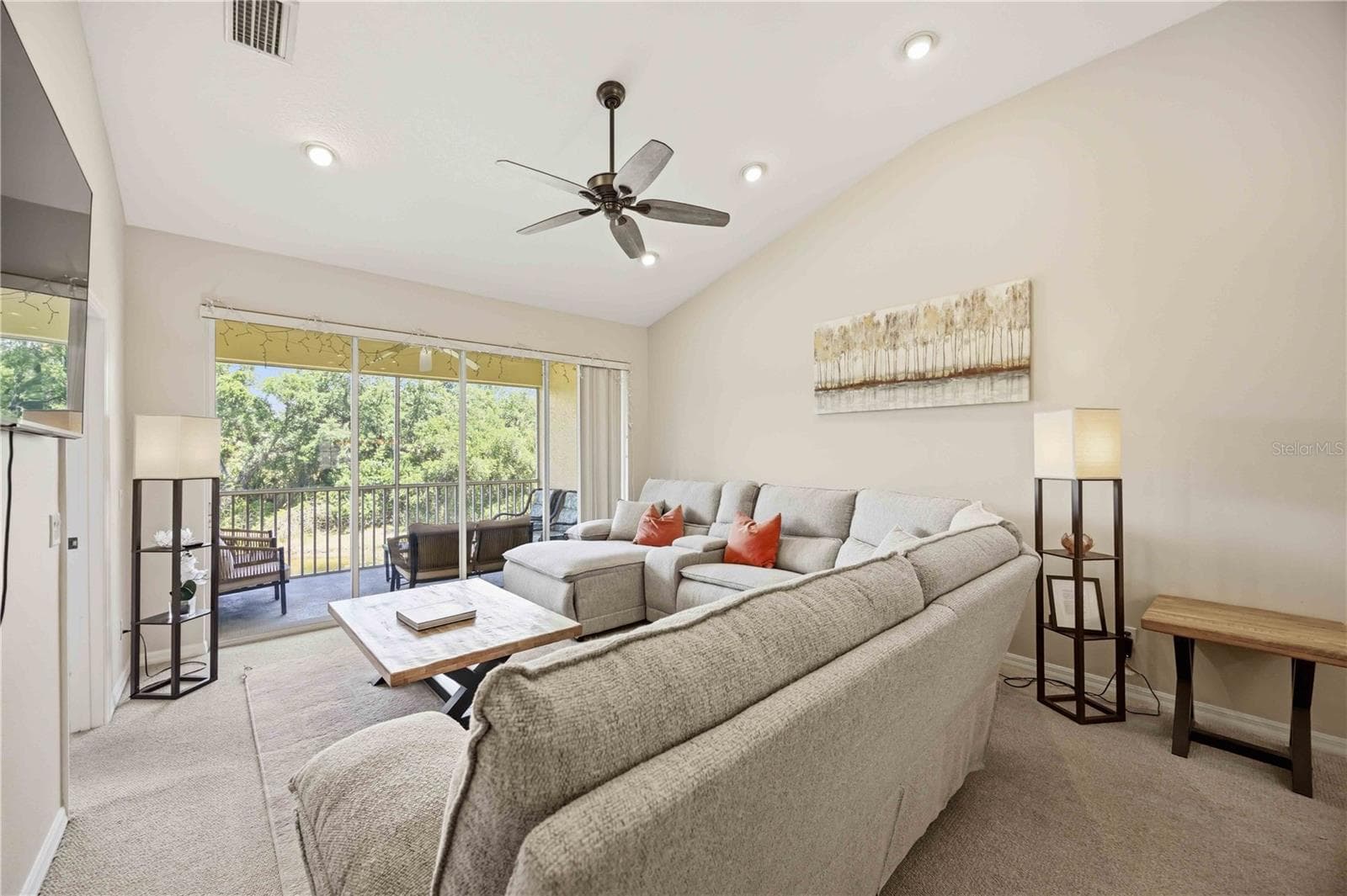 Gathering Room - 5629 KEY LARGO CT #B06, BRADENTON