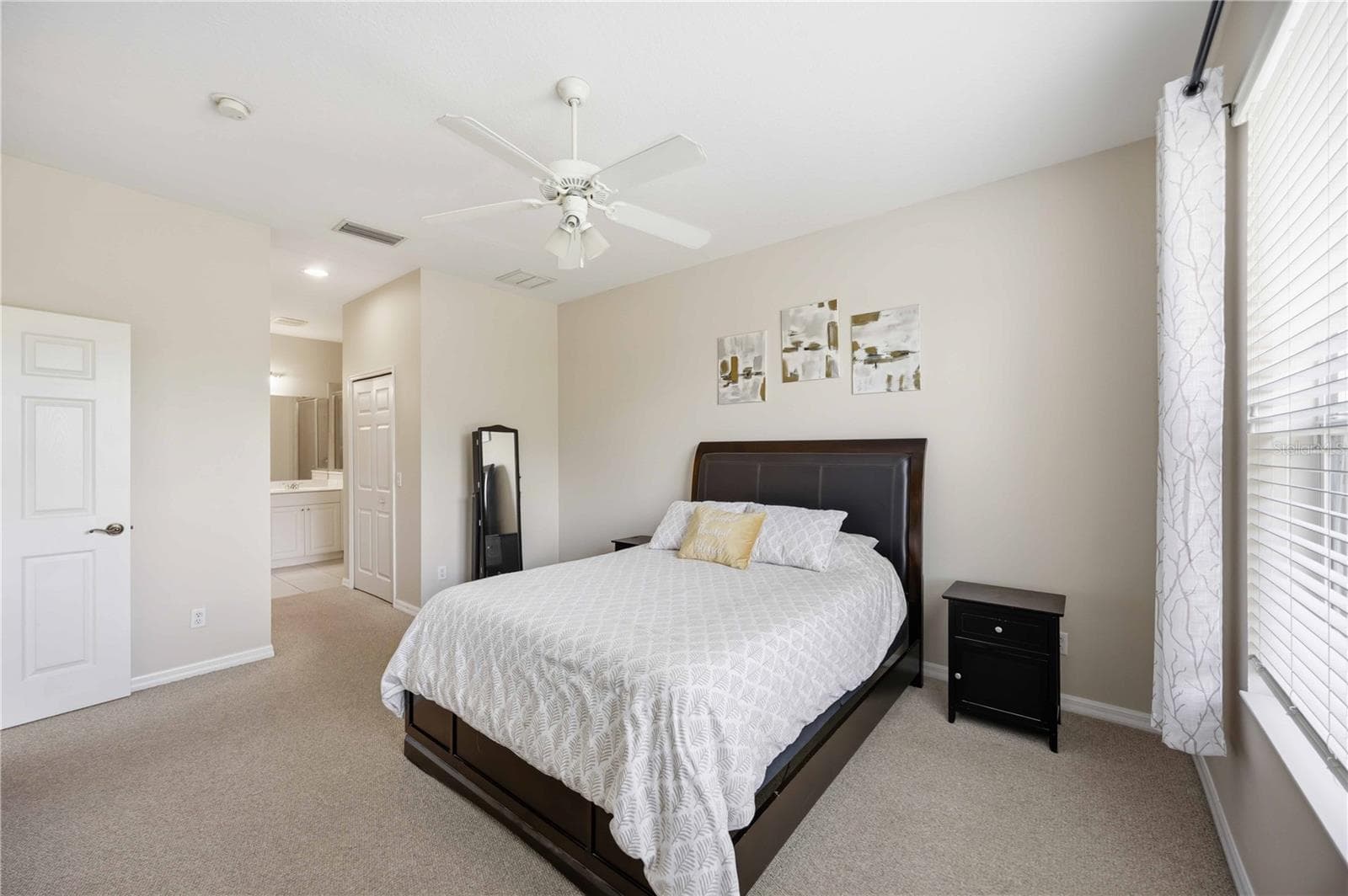 Condominium at 5629 KEY LARGO CT #B06, BRADENTON, photo 24 of 54
