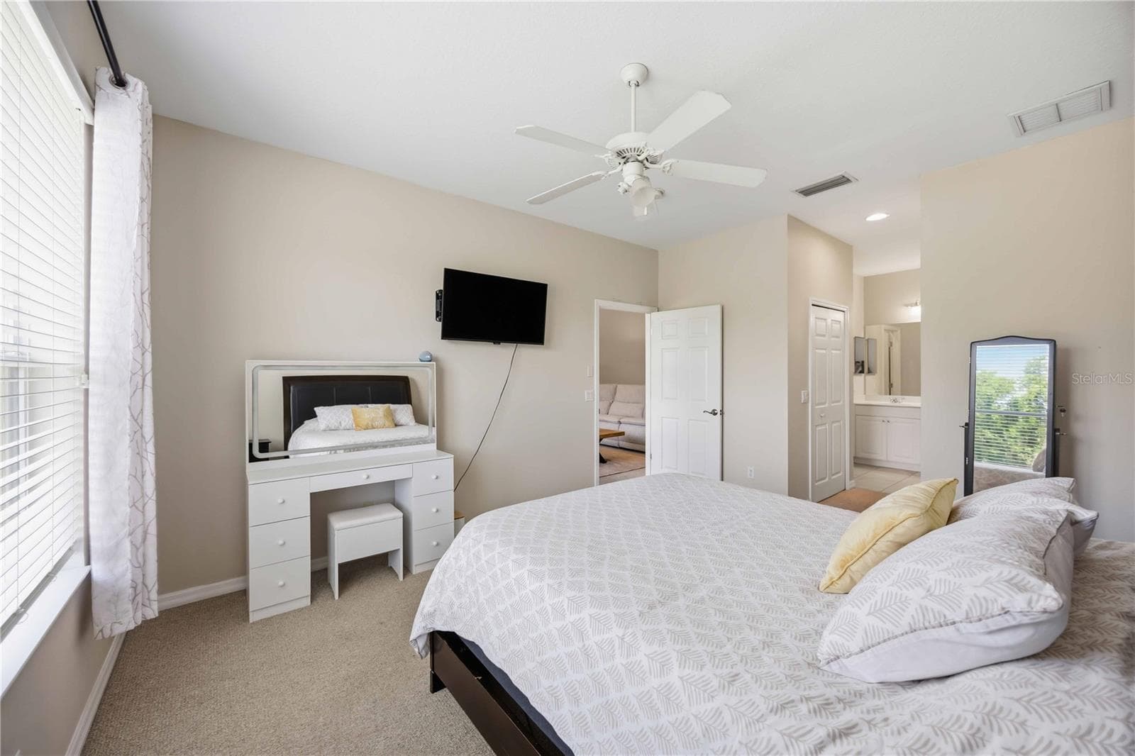 Condominium at 5629 KEY LARGO CT #B06, BRADENTON, photo 25 of 54
