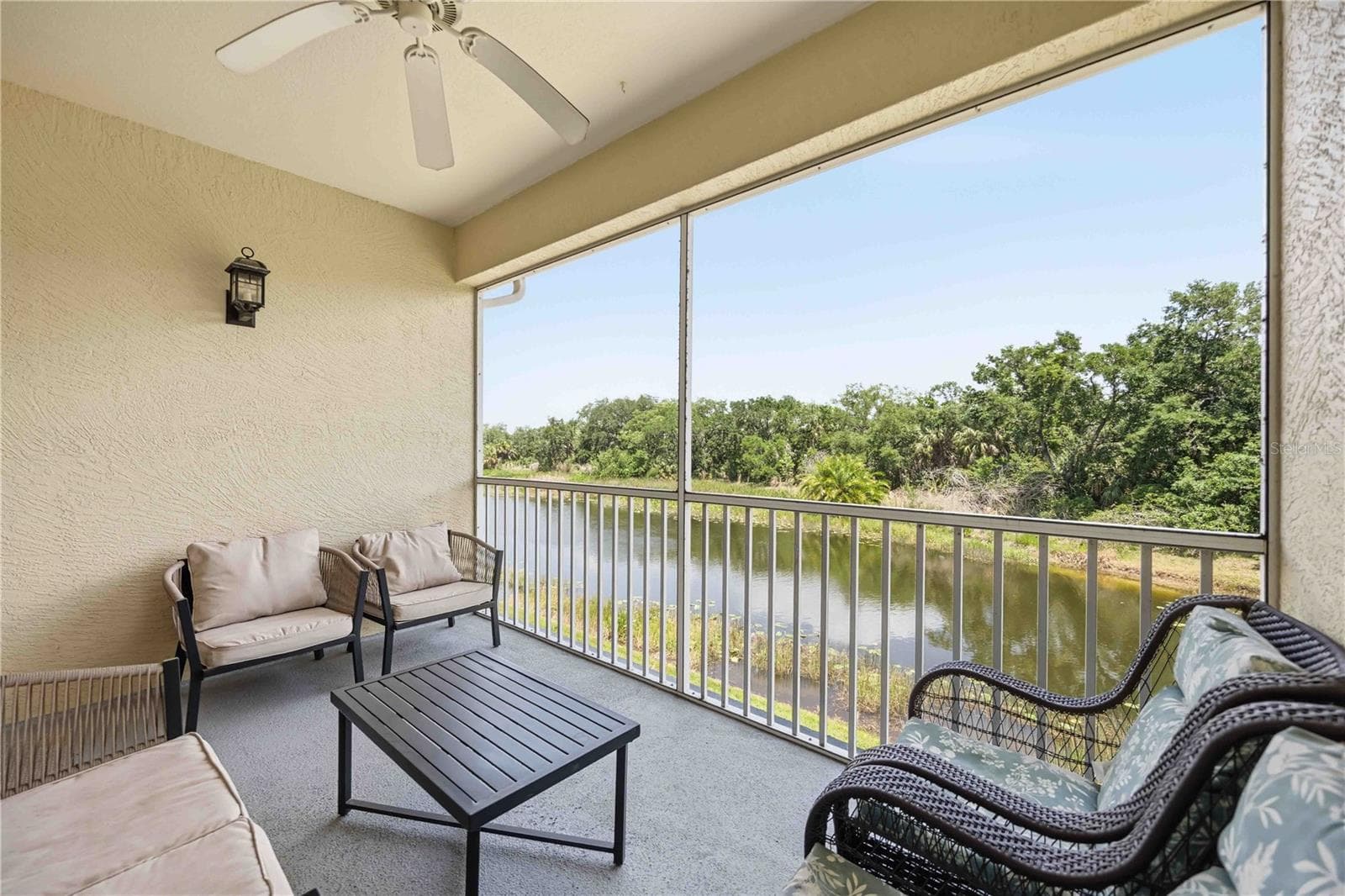 Screened Lanai Overlooking Pond - 5629 KEY LARGO CT #B06, BRADENTON