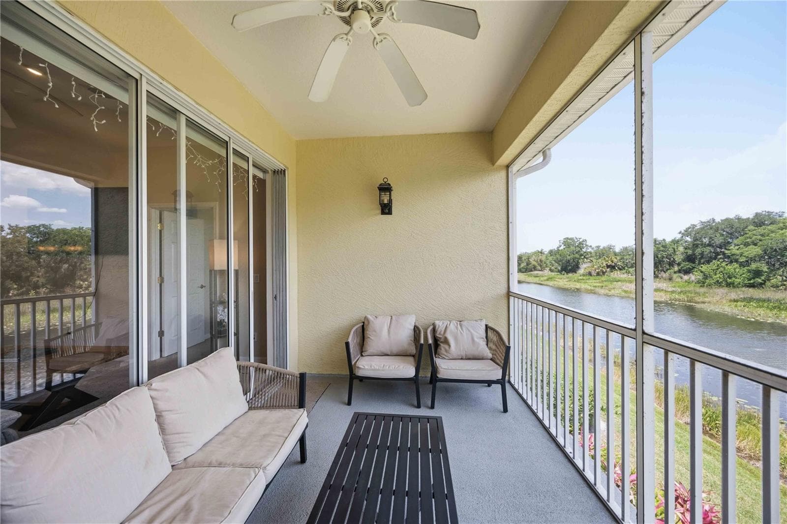Condominium at 5629 KEY LARGO CT #B06, BRADENTON, photo 37 of 54