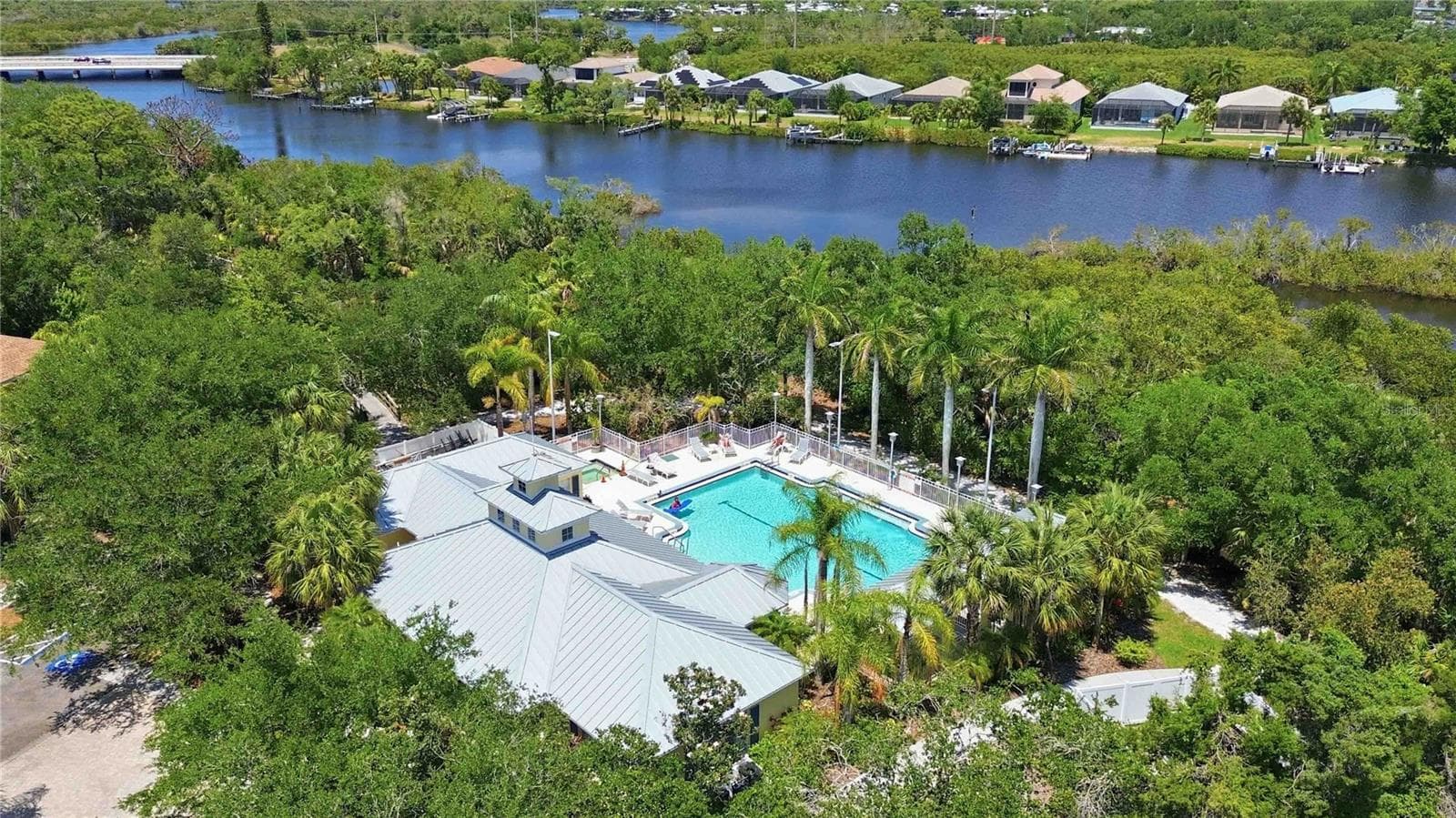 Condominium at 5629 KEY LARGO CT #B06, BRADENTON, photo 50 of 54