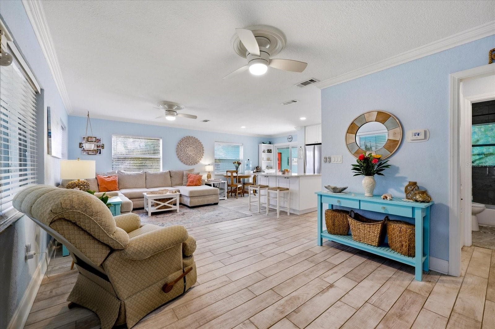 Single Family Residence at 712 S GLENWOOD AVE, CLEARWATER, photo 3 of 45