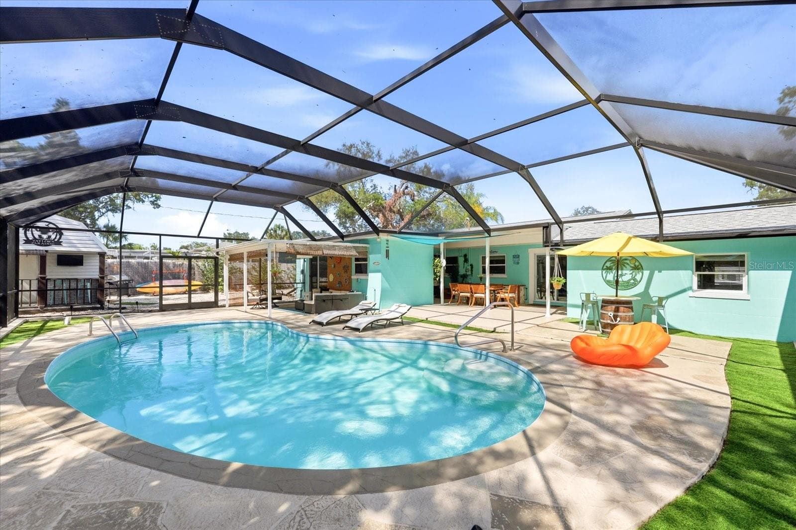 Single Family Residence at 712 S GLENWOOD AVE, CLEARWATER, photo 28 of 45
