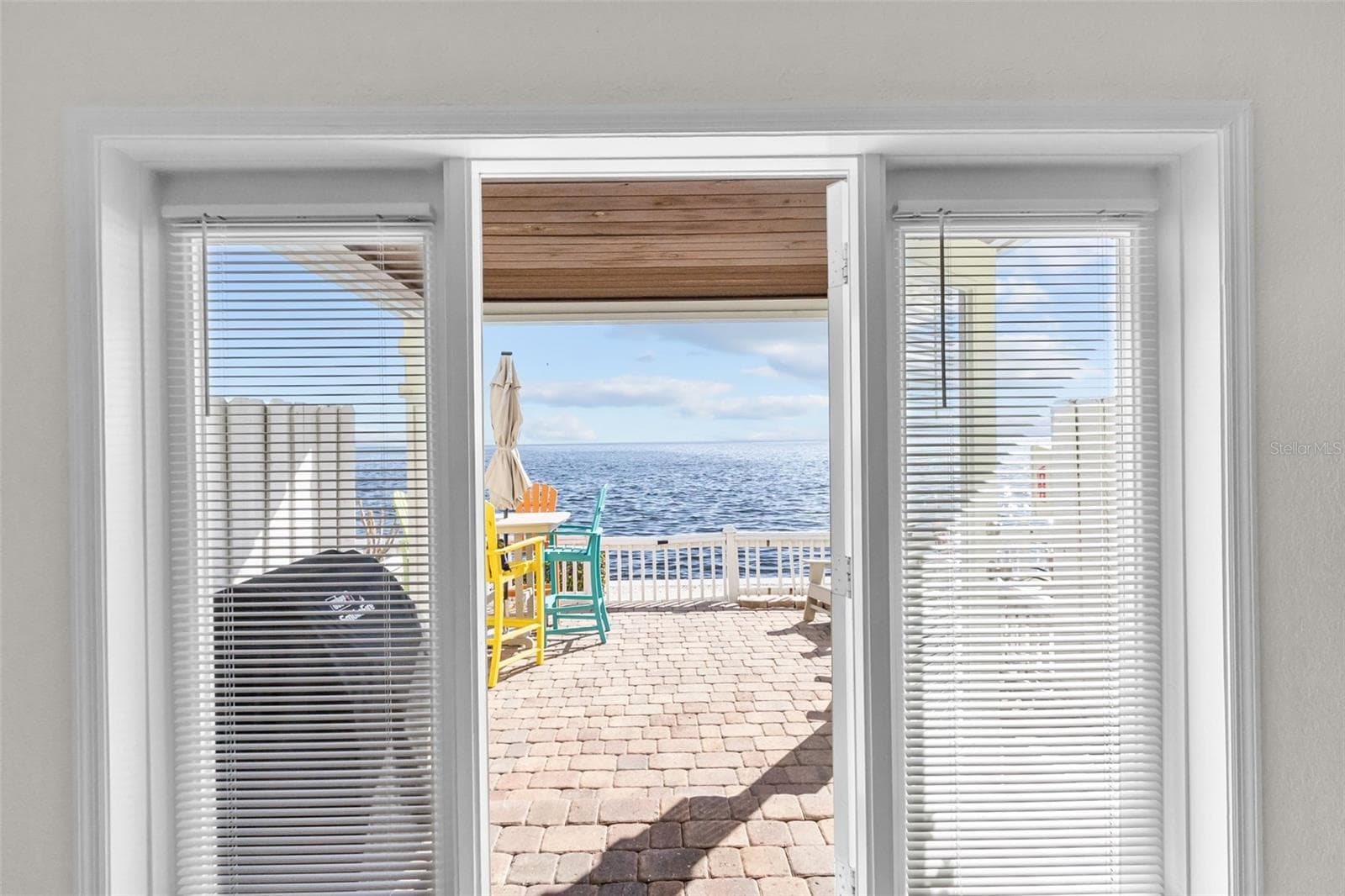 Steps from the Water - 5026 COQUINA KEY DR SE #5026, ST PETERSBURG