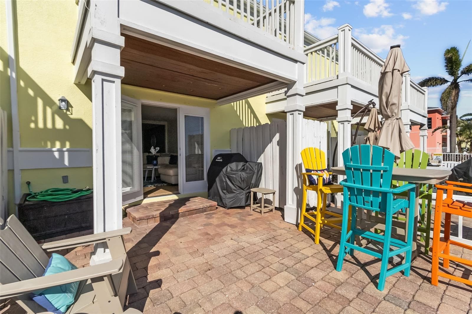 Private Patio - 5026 COQUINA KEY DR SE #5026, ST PETERSBURG